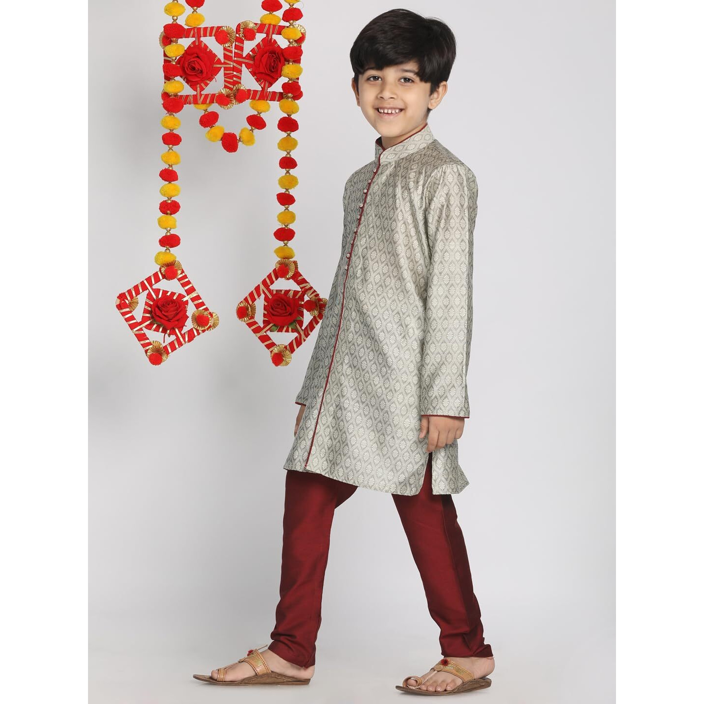 VASTRAMAY Boys' Beige,Grey And Maroon Kurta Pyjama Set_VASBK105BGnPVMA_26