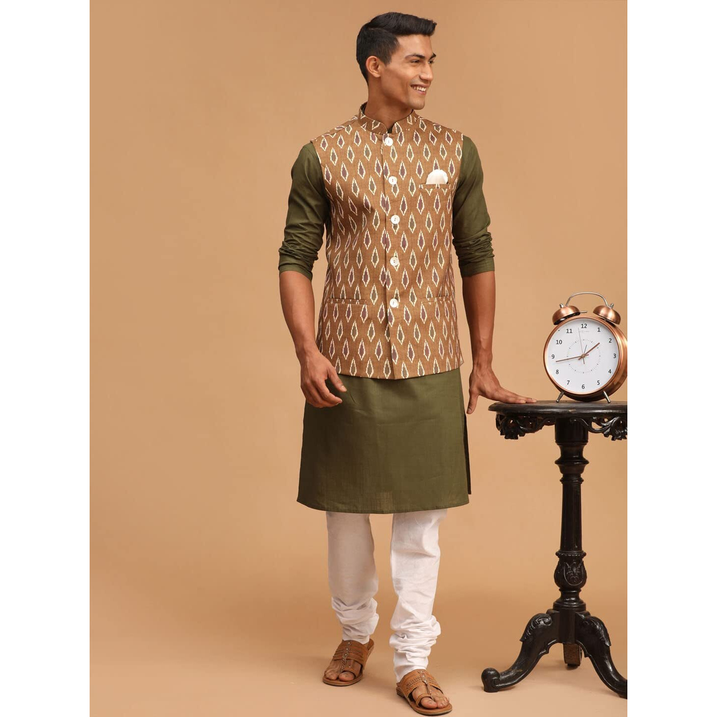 VASTRAMAY Men's Green And White Cotton Blend Jacket, Kurta and Pyjama Set-VASMJ060GNnK007MInPCWH_36