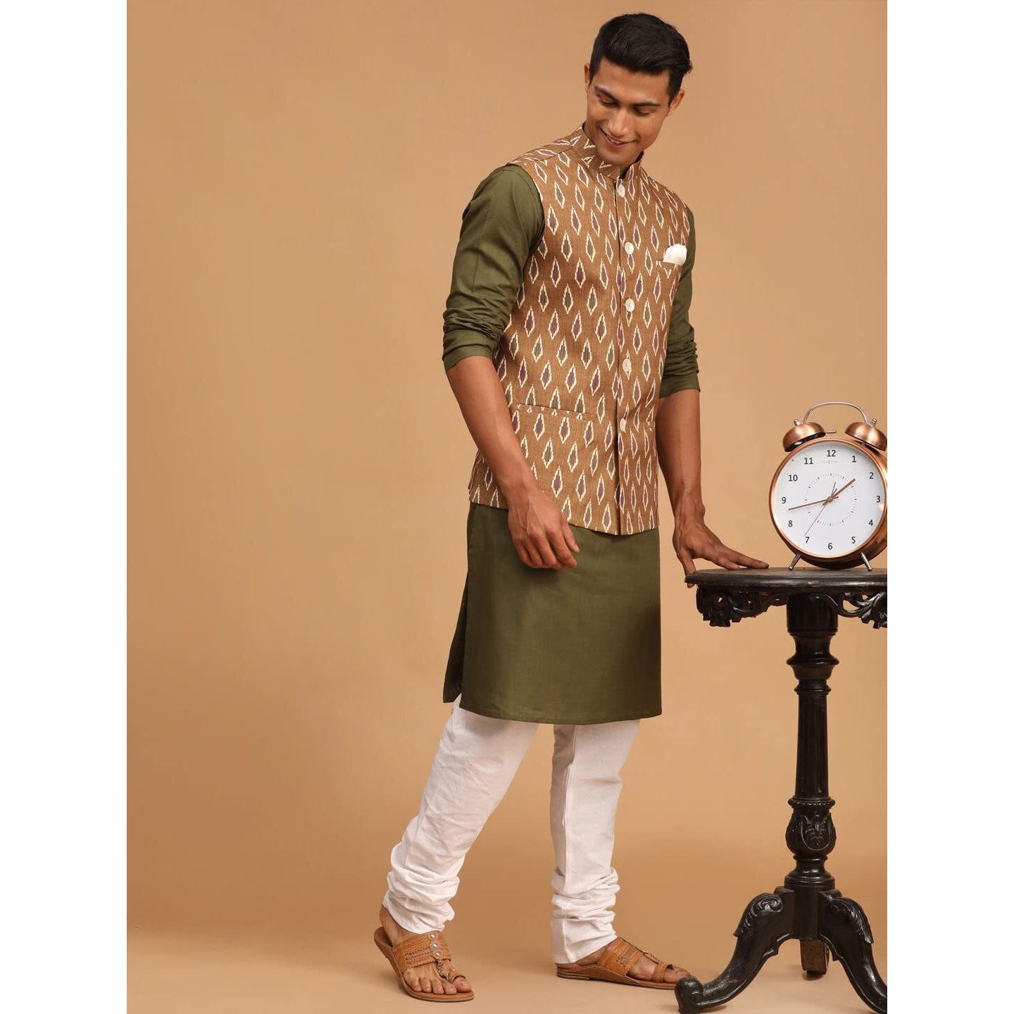 VASTRAMAY Men's Green And White Cotton Blend Jacket, Kurta and Pyjama Set-VASMJ060GNnK007MInPCWH_36