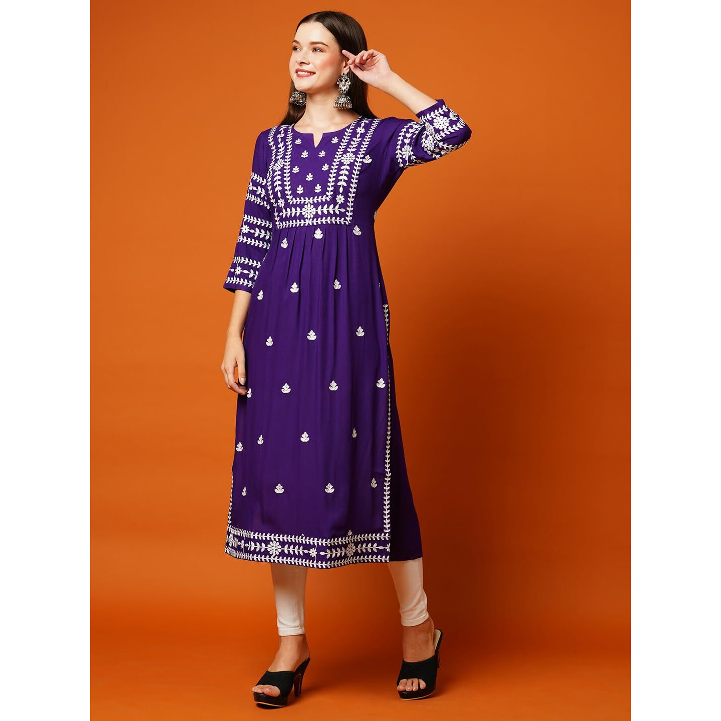 ANNI DESIGNER Women's Rayon Blend Chikankari Embroidered Straight Kurta (ELEVAN-BEGANI-TNW_S_Violet_Small)