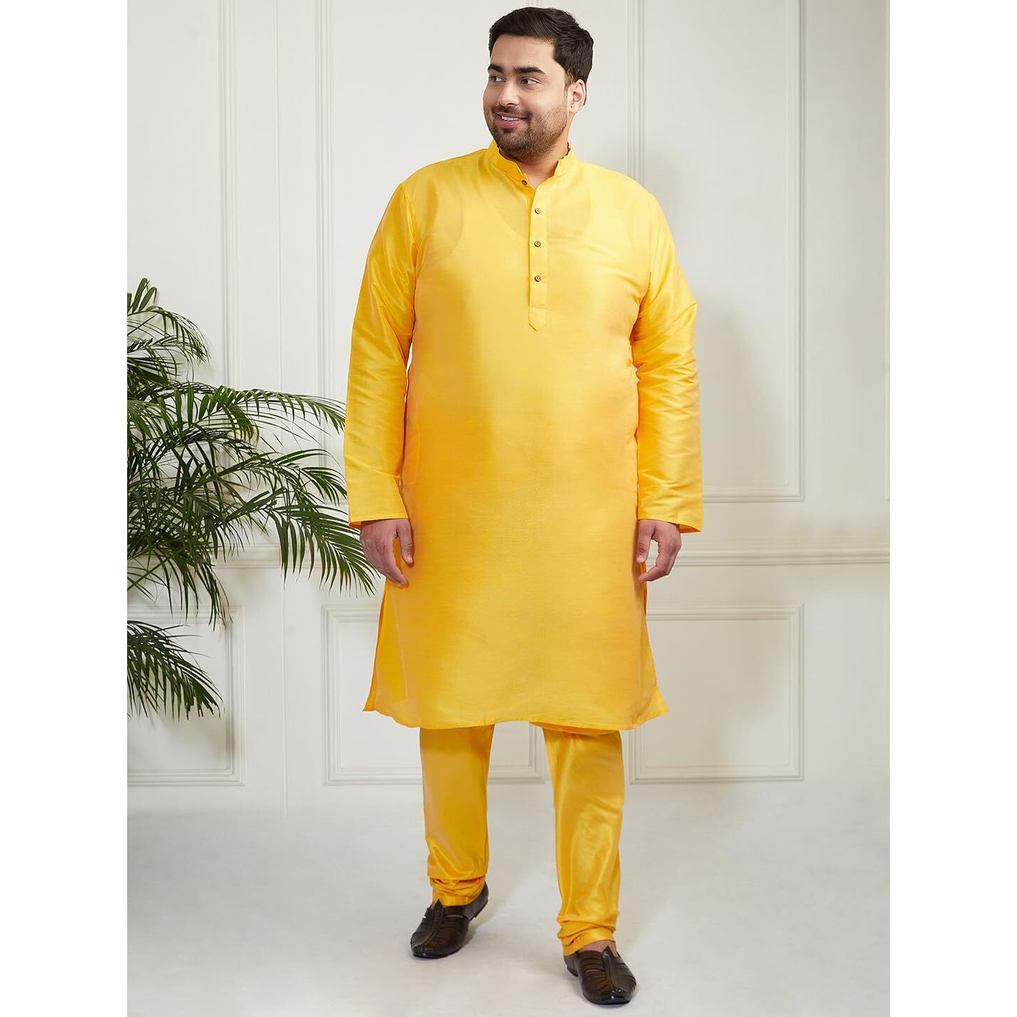 VASTRAMAY Plus Size Men's Silk Blend Kurta Set-New