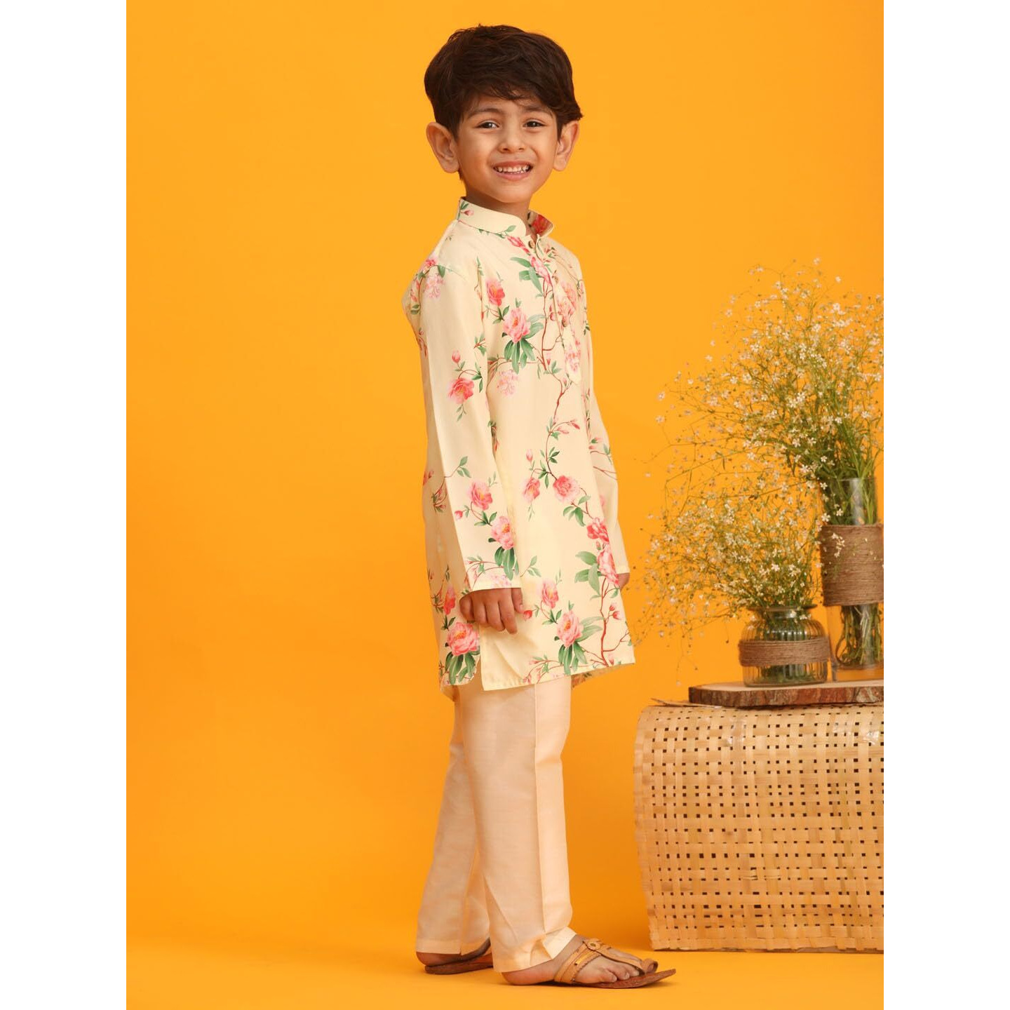 VASTRAMAY Boy's Multicolor Base Yellow Kurta Pyjama Set_VASBK182YWnVPCR_34
