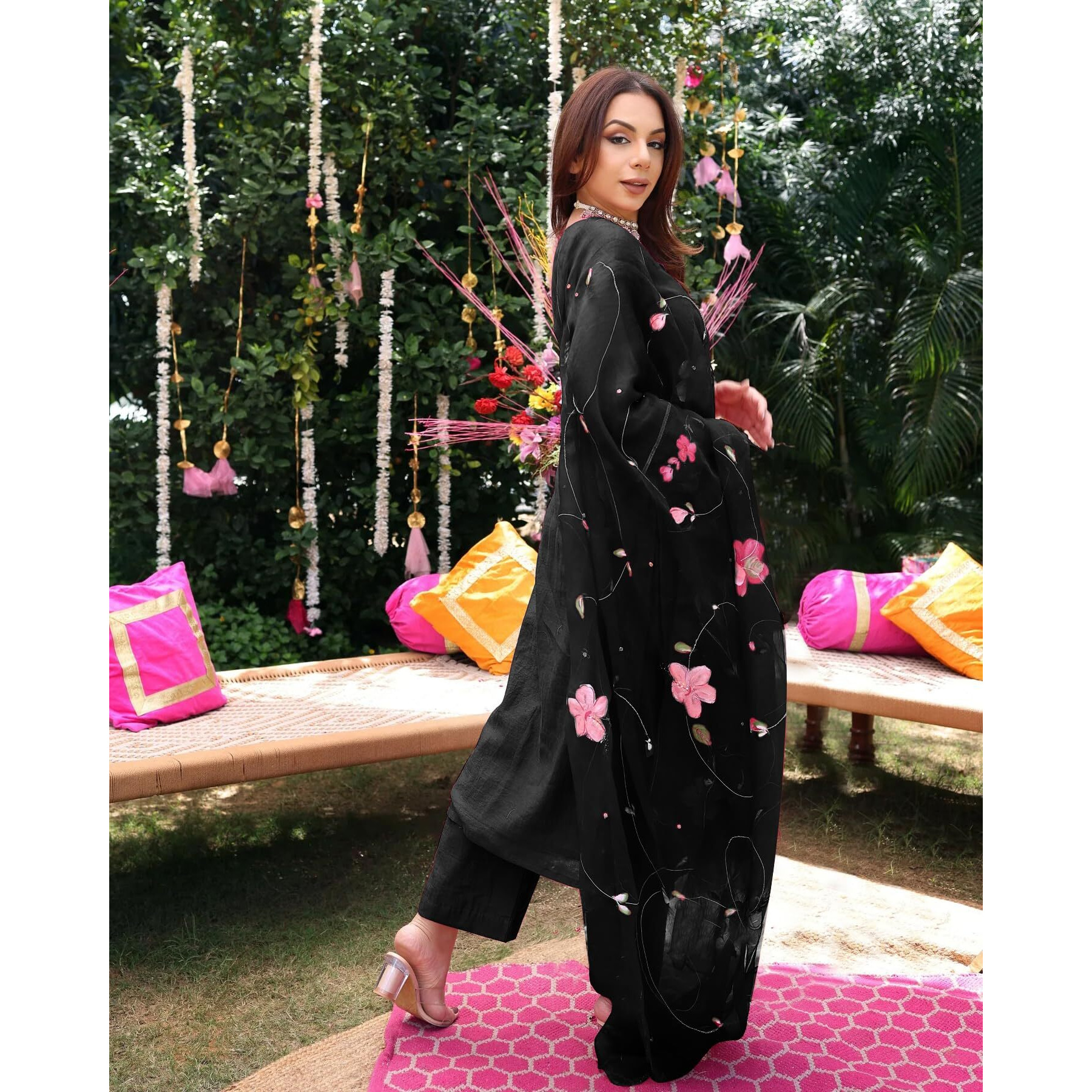 ANNI DESIGNER Women's Rayon Blend Floral Straight Kurta with Pant & Dupatta (ROKA Rani_Black_Medium)
