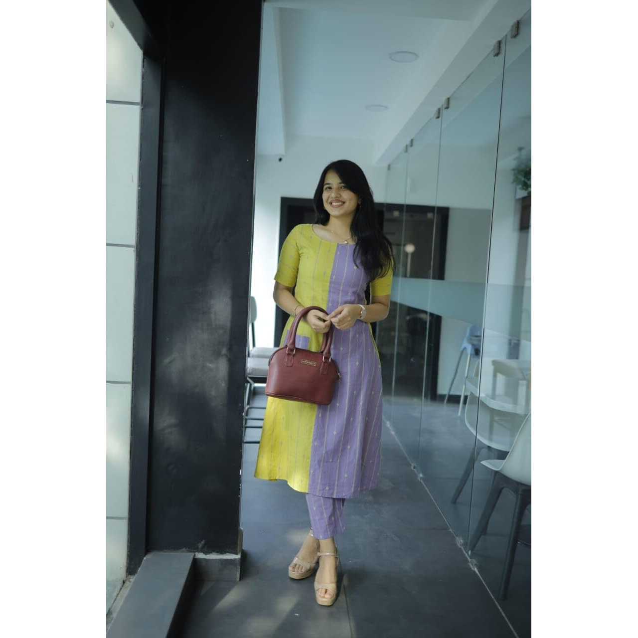 ANNI DESIGNER Women's Rayon Blend Straight Printed Kurta with Pant (MANOHAR Multi_L_Multi_Large) Multicolour