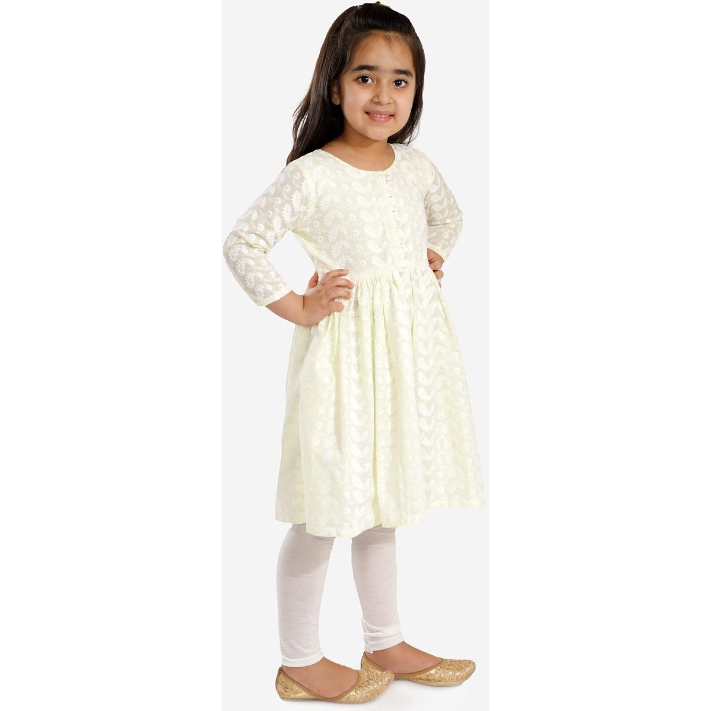 VASTRAMAY Girls' Chikankari Cotton Kurta And Leggings Set_VASGK094YWnGL01WH_28