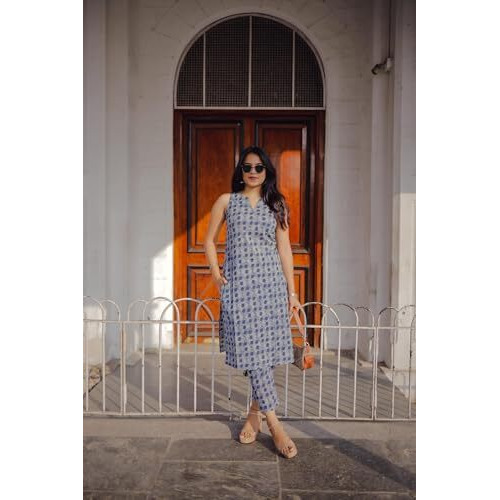 ANNI DESIGNER Women's Rayon Blend Straight Printed Kurta with Pant (Ranopali Blue_XL_Blue_X-Large)