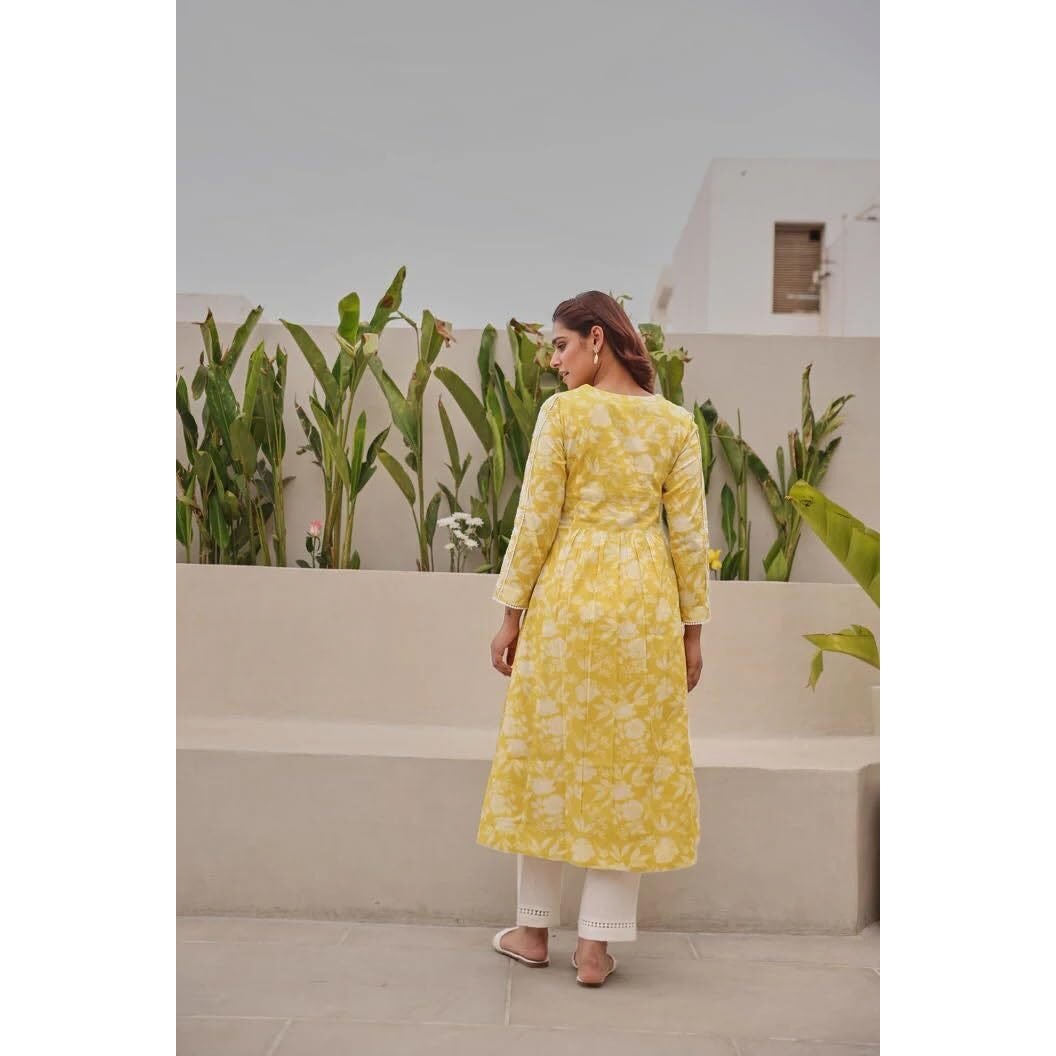 ANNI DESIGNER Women's Rayon Blend Anarkali Embroidered Kurta (RUPINI Yellow_L_Yellow_Large)