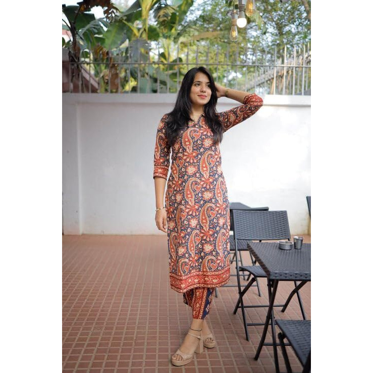 ANNI DESIGNER Women's Rayon Blend Straight Printed Kurta with Pant (NISHU RED_L_Red_Large)