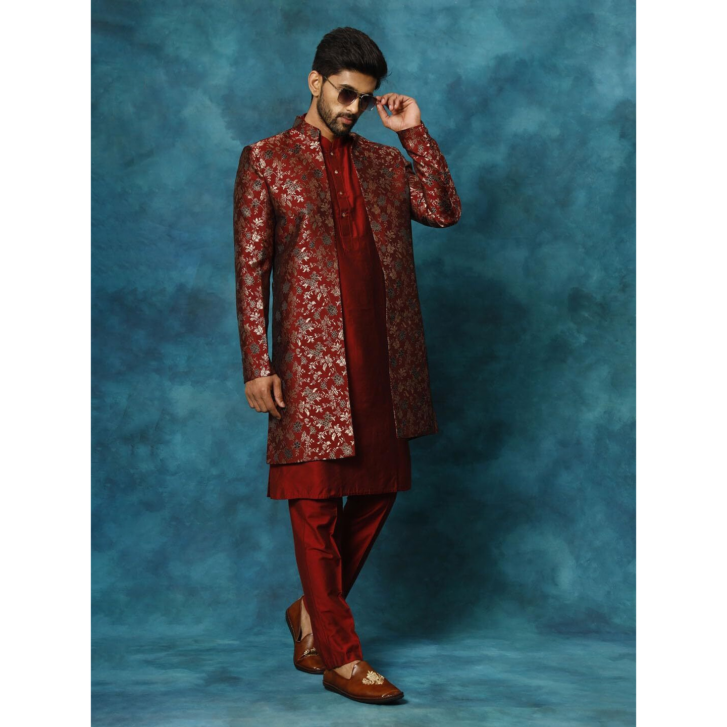 VASTRAMAY Men's Red Viscose Sherwani Set_VASMSW220RDnK169MAnPANT002MA_36