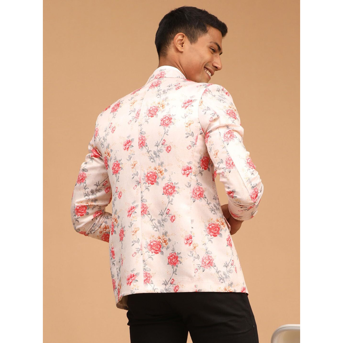 VASTRAMAY Men's Peach Printed Satin Twill Blazer_VASMCT006PH_38