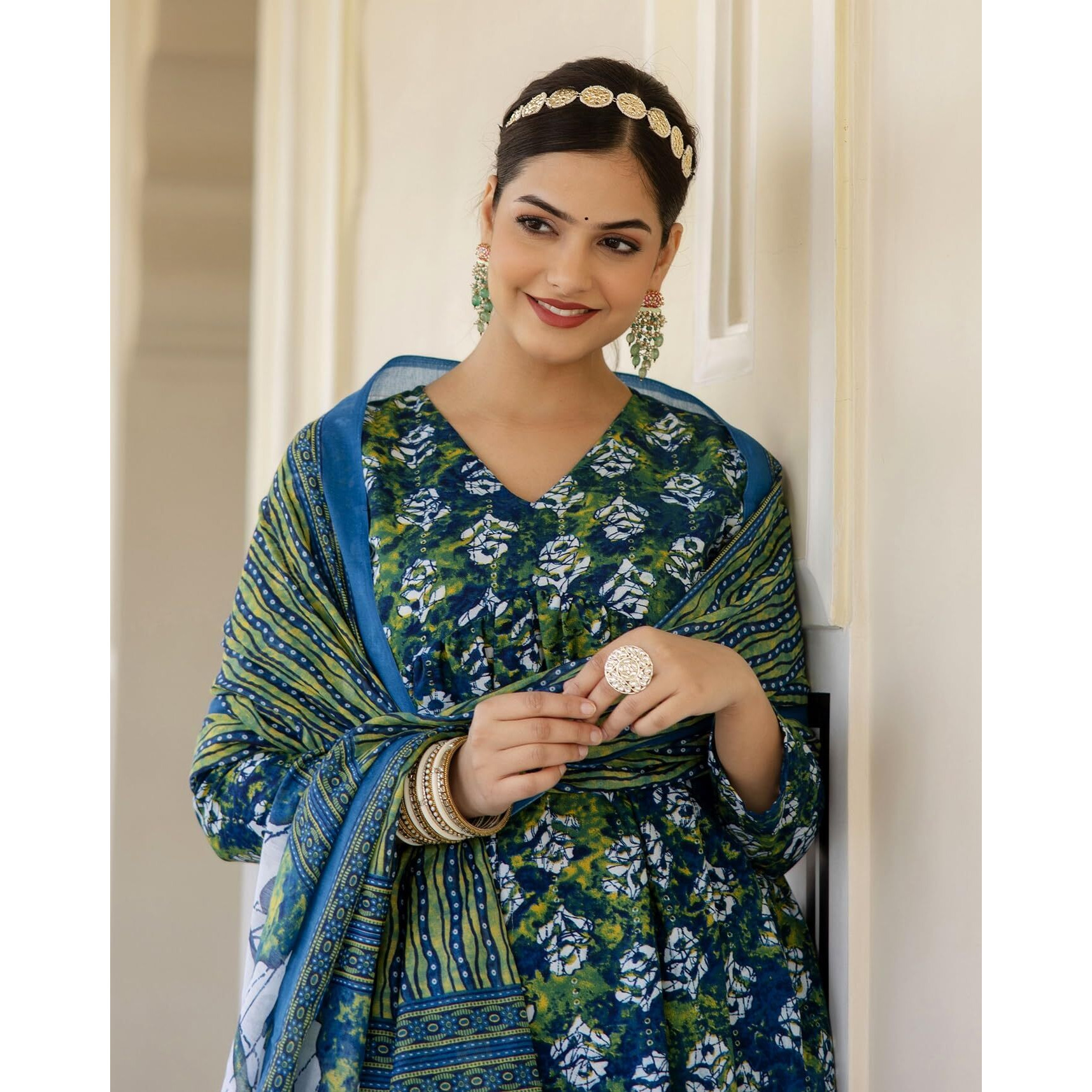 KLOSIA Women Printed A-Line Kurta and Pant Set with Dupatta (XX-Large) Green