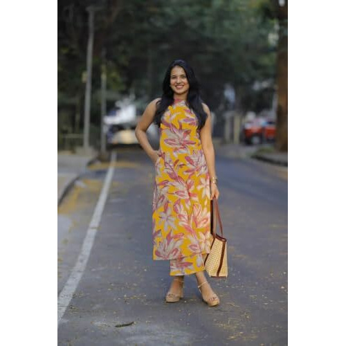 ANNI DESIGNER Women's Rayon Viscose Straight Printed Kurta with Pant (VCM Yellow_S_Yellow_Small)