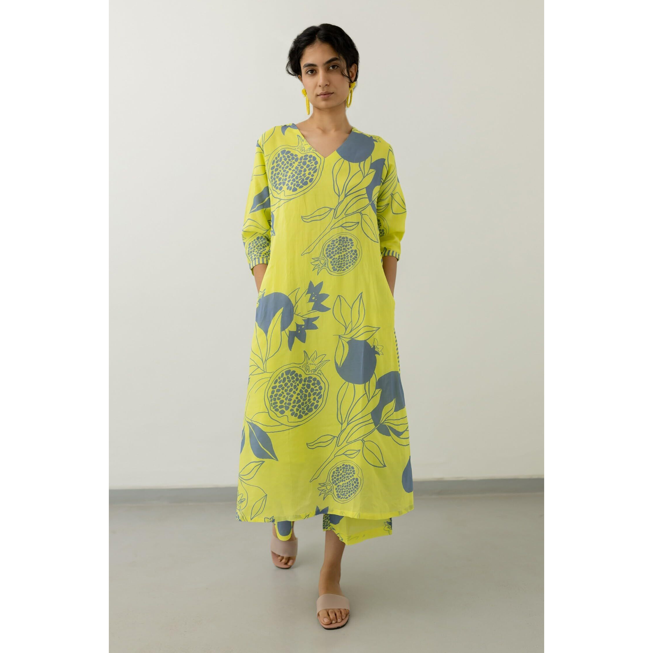 ANNI DESIGNER Women's Rayon Blend Straight Printed Kurta with Palazzo (ANAAR-Green-NV_L_Green_Large)