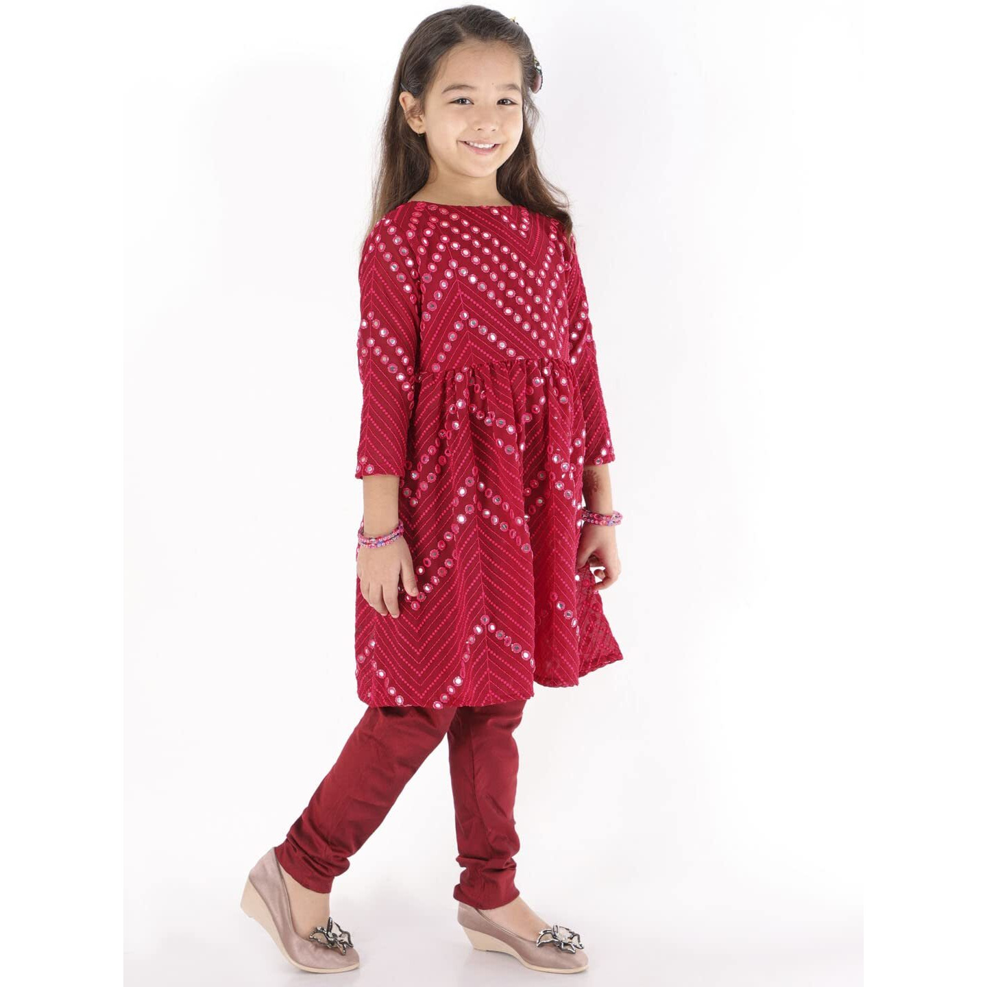 VASTRAMAY Girls' Mirror Work Georgette Kurta And Churidar Set (VASGK133nVCMA_30 Age 7-8 Year)