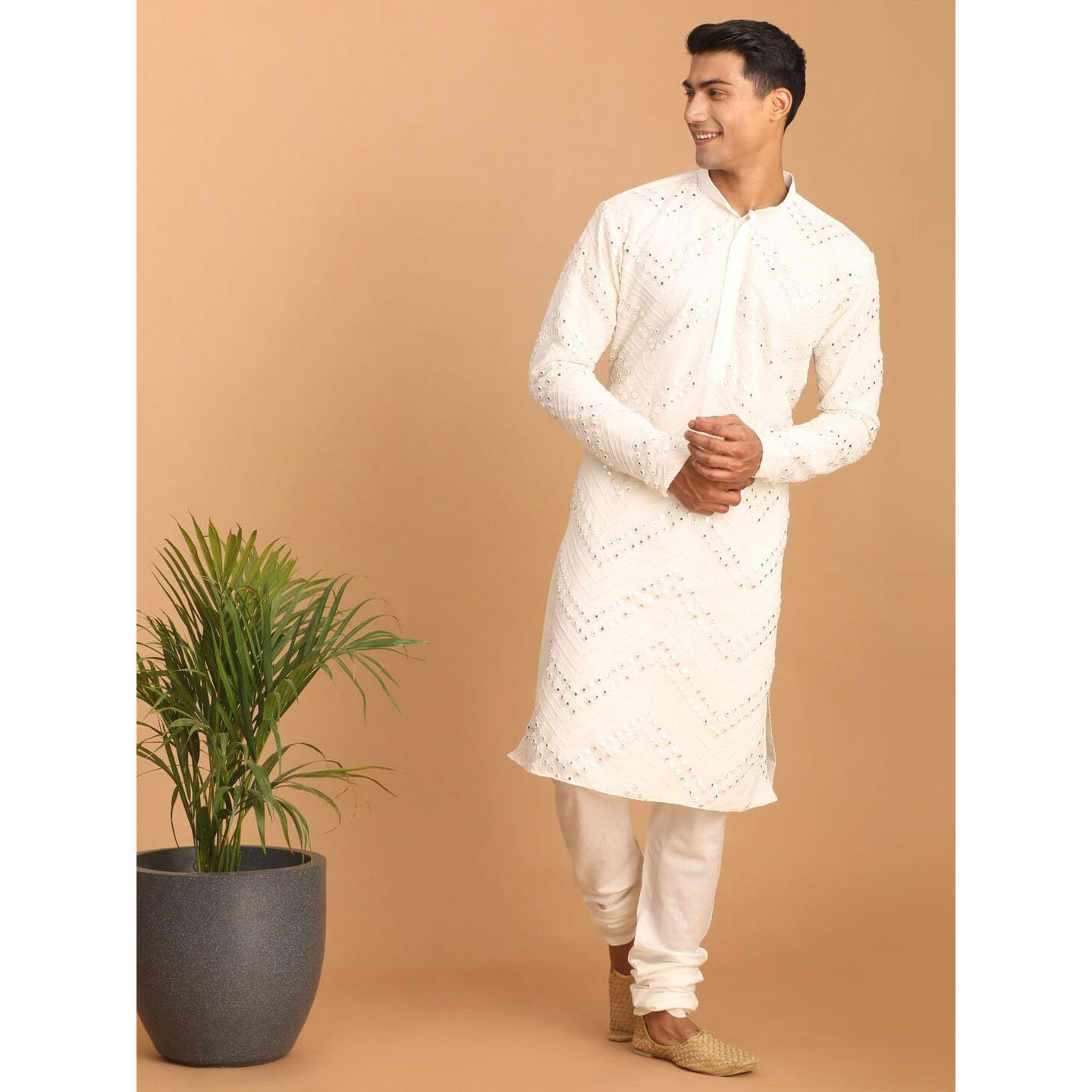 VASTRAMAY Men's White Georgette Kurta Pyjama Set | Mirror work White Georgette Kurta and Pyjama Set.