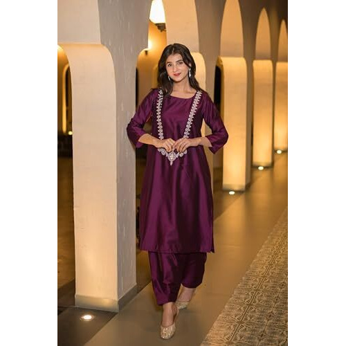 ANNI DESIGNER Women's Rayon Blend Straight Embroidered Kurta with Pant (Galiyara Wine_S_Wine_Small)