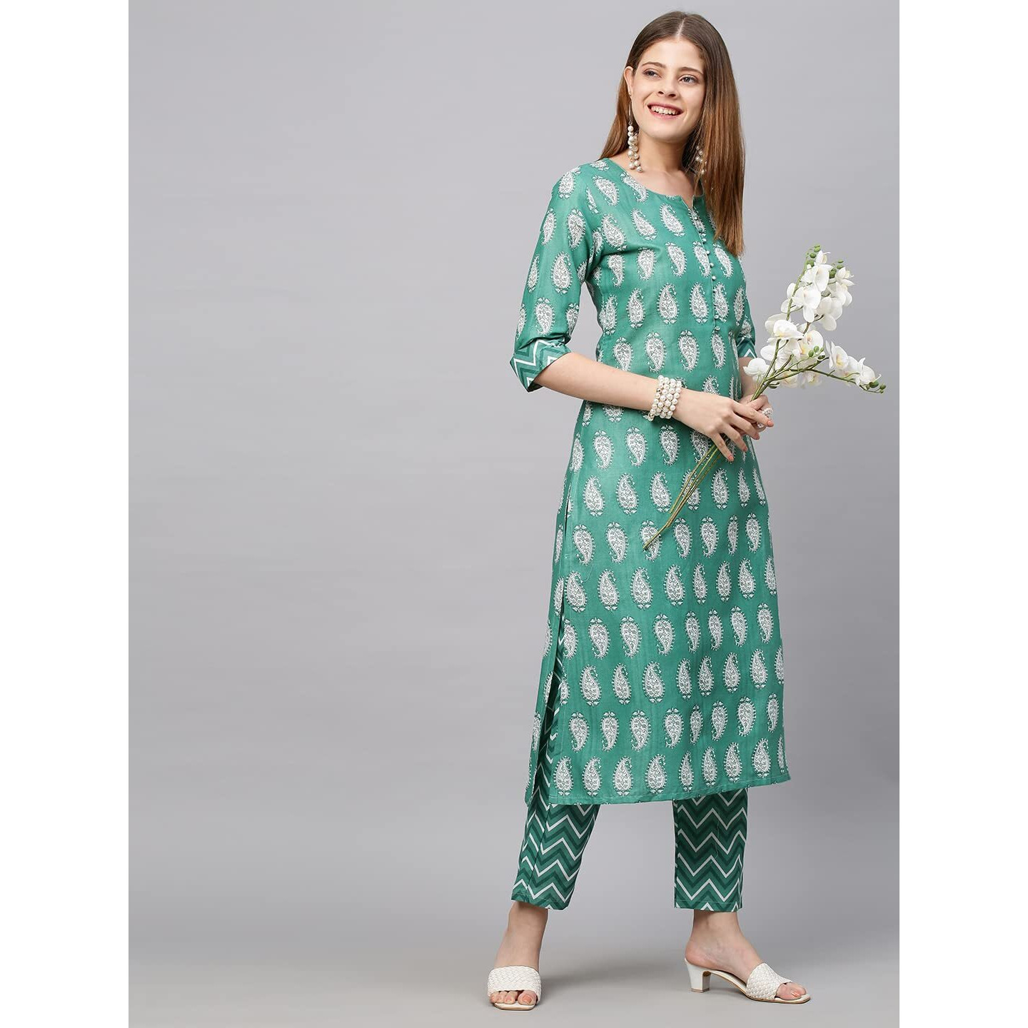 ANNI DESIGNER Women's Cotton Blend Printed Straight Kurta with Pant (Jugnu New01 Green_XXL_Green_XX-Large)