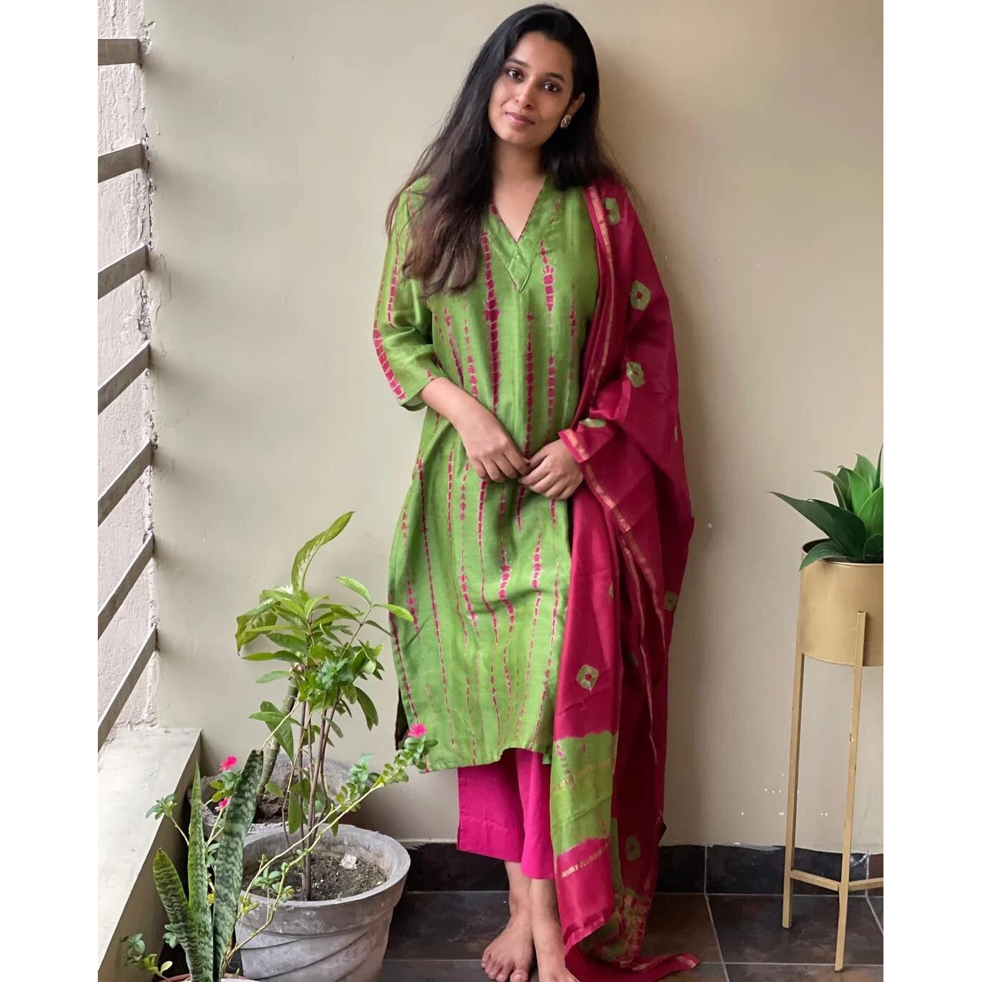 ANNI DESIGNER Women's Rayon Straight Printed Kurta with Pant & Dupatta (SIBORI-Methi_XL_Green_X-Large)