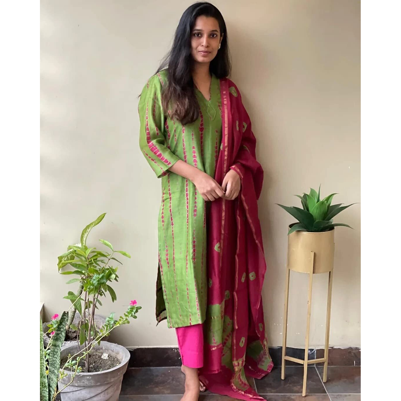 ANNI DESIGNER Women's Rayon Straight Printed Kurta with Pant & Dupatta (SIBORI-Methi_XL_Green_X-Large)