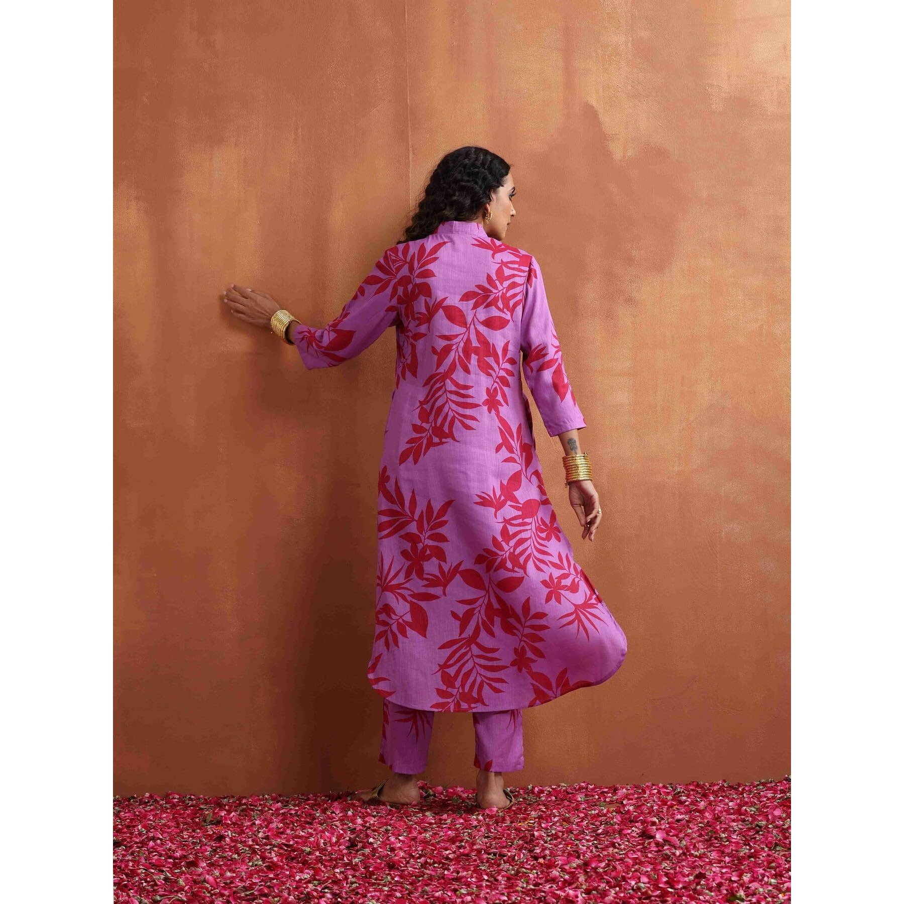 ANNI DESIGNER Women's Rayon Blend Straight Printed Kurta with Pant (Kundan Pink_XXL_Green_XX-Large)