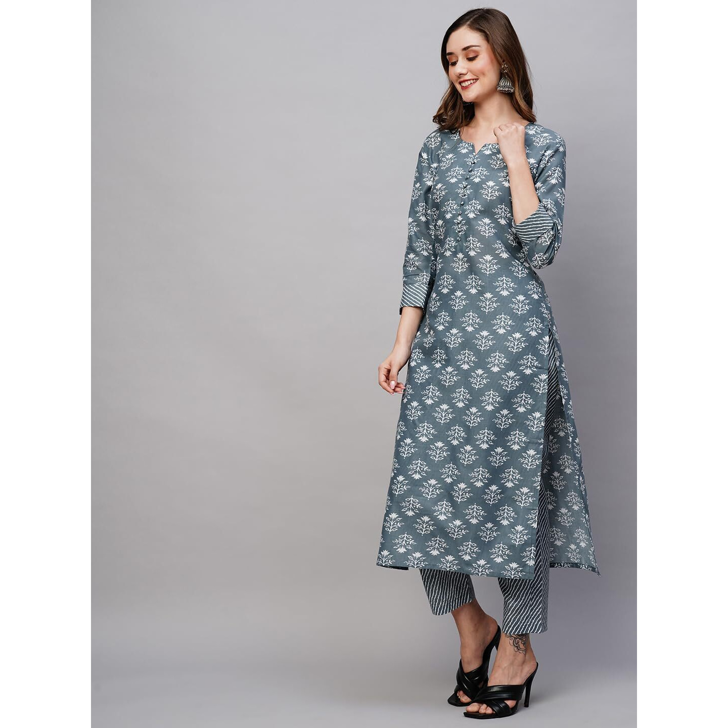 ANNI DESIGNER Women's Cotton Blend Printed Straight Kurta with Pant (KIDYA Grey_S_Grey_Small)