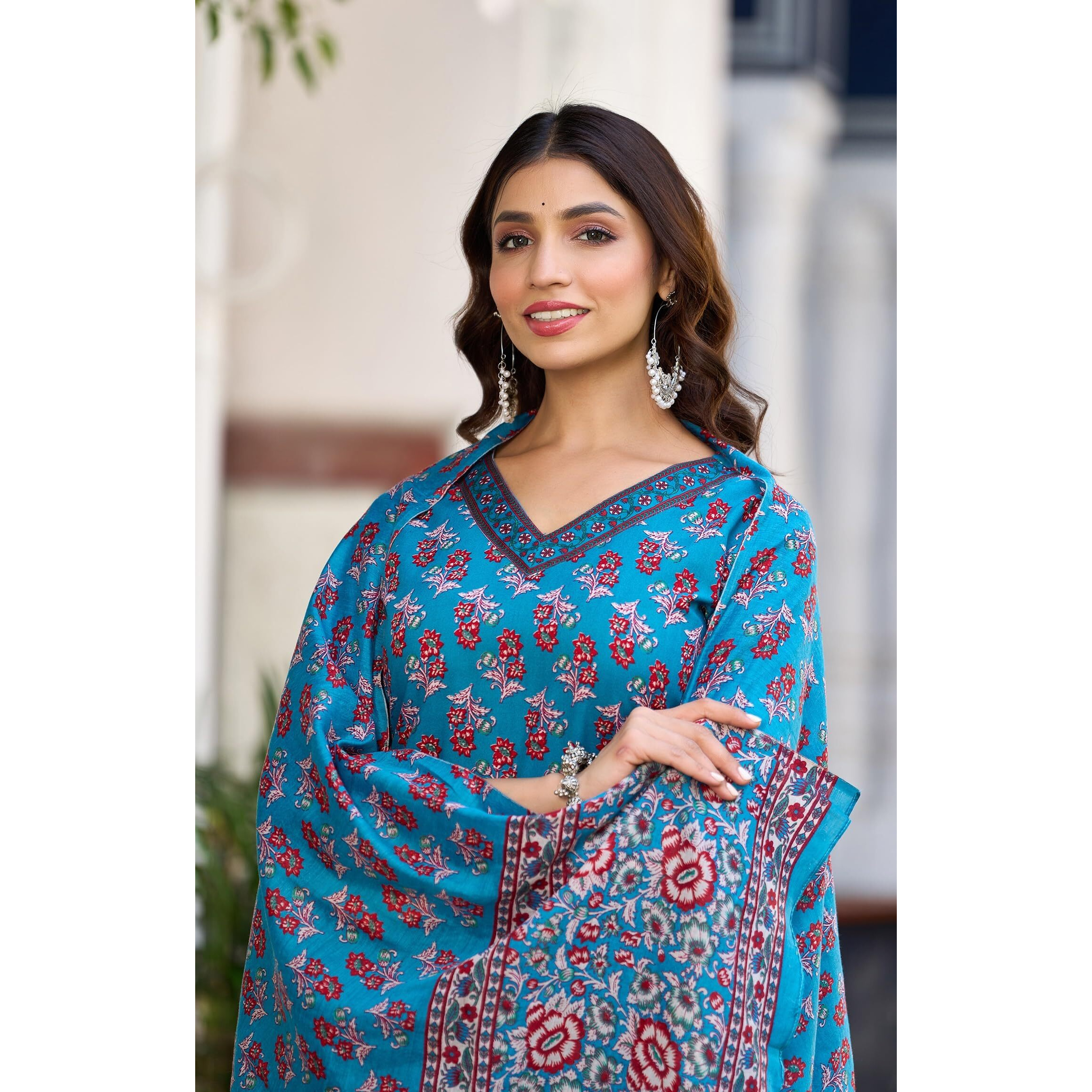 KLOSIA Women Straight Floral Printed Kurta and Pant Set With Dupatta | Ethnic Suit | Kurta Set | (Small) Blue