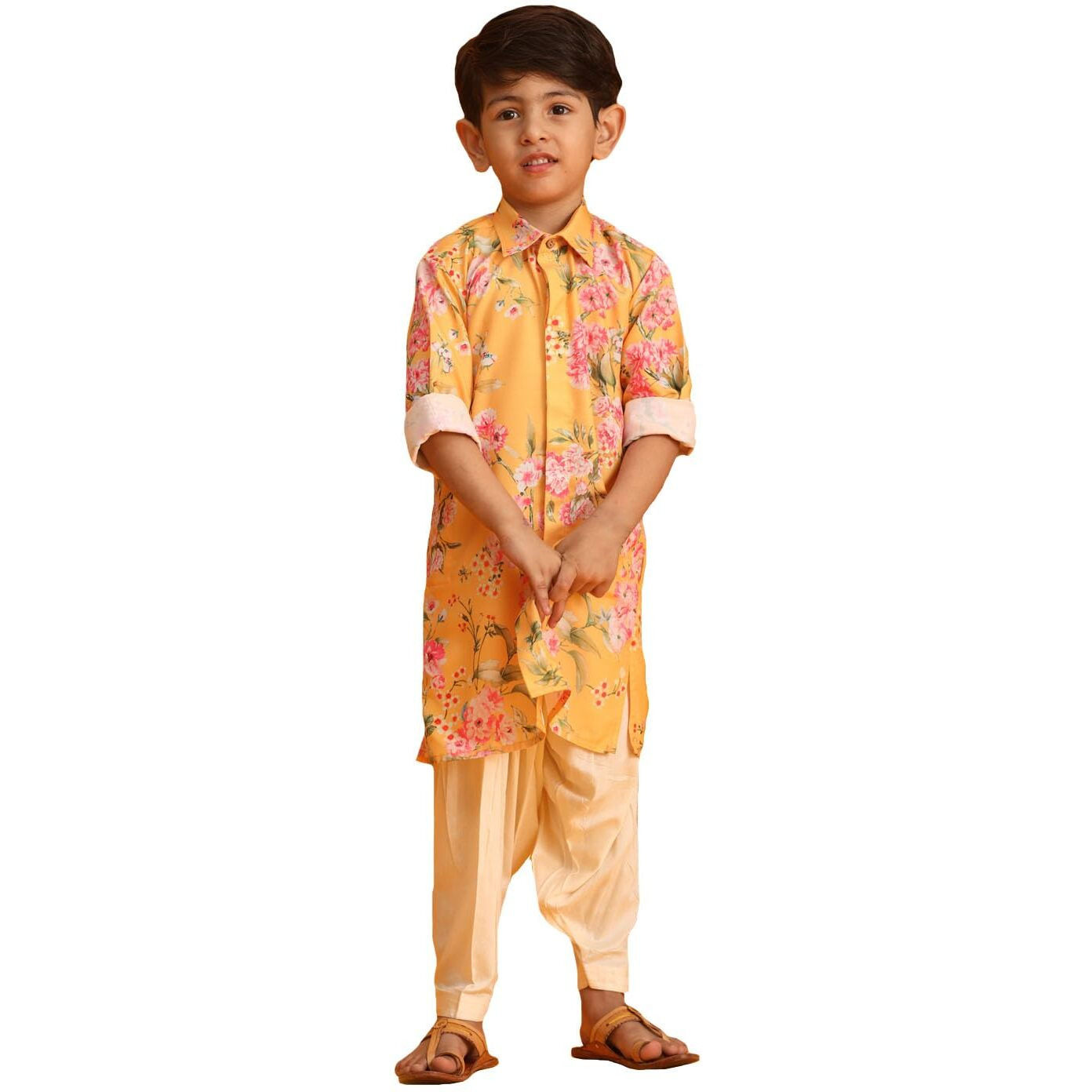 VASTRAMAY Boy's Multicolor Base Yellow Kurta Patiala Set_VASBK179YWnPTYCR_36