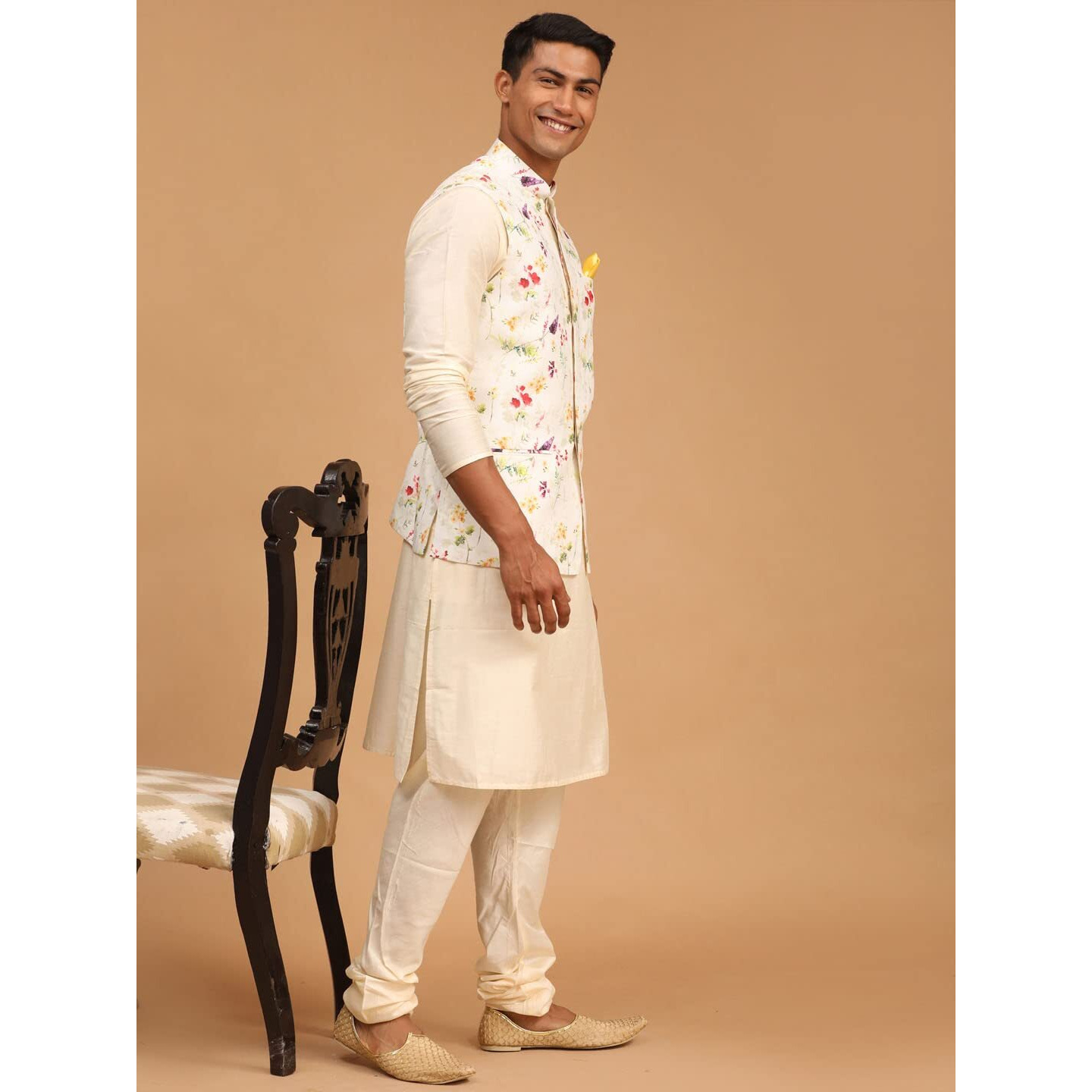 VASTRAMAY Men's Cream Viscose Jacket, Kurta and Pyjama Set-VASMJ089CRnK091CRnVPCR_38