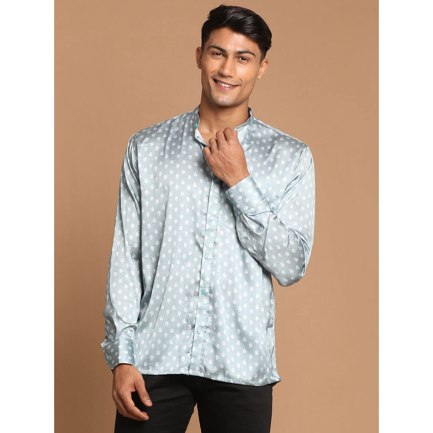 VASTRAMAY Men's Grey And White Satin Ethnic Shirt_VASMSH019GY_42