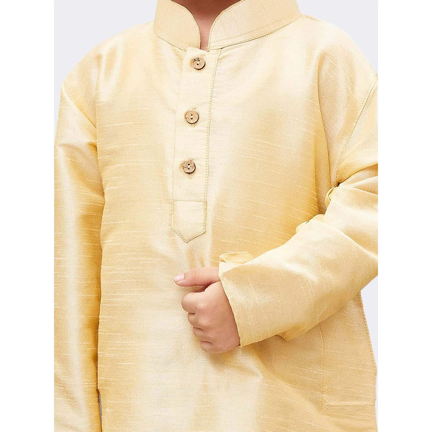 VASTRAMAY Boys' Gold Silk Blend Kurta Pyjama Set with Cap-VASBKGO001nPGOnC_30