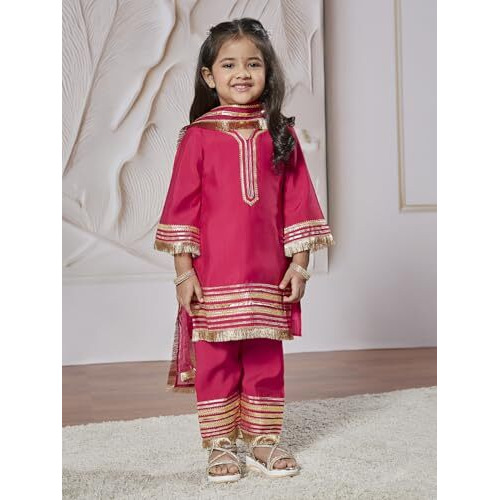 VASTRAMAY Girls' Pink Kurta Set With Dupatta - Silk Blend Solid lace detailing Kurta Pyjama And Dupatta Set For Girl's.