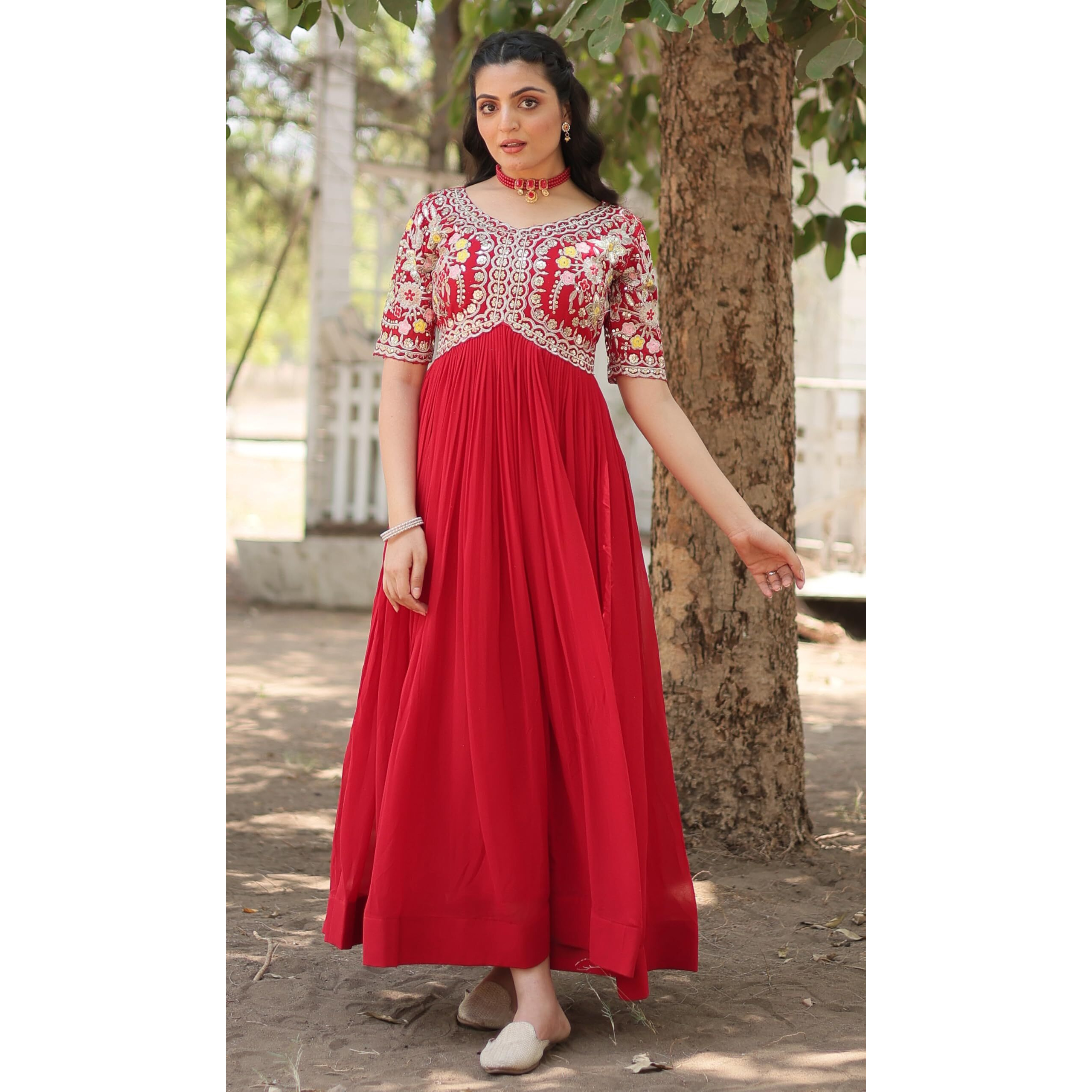Wedani Georgette Embroidered Zari Sequins-Work Anarkali Kurta Set for Women (in, Alpha, S, Regular, RED)