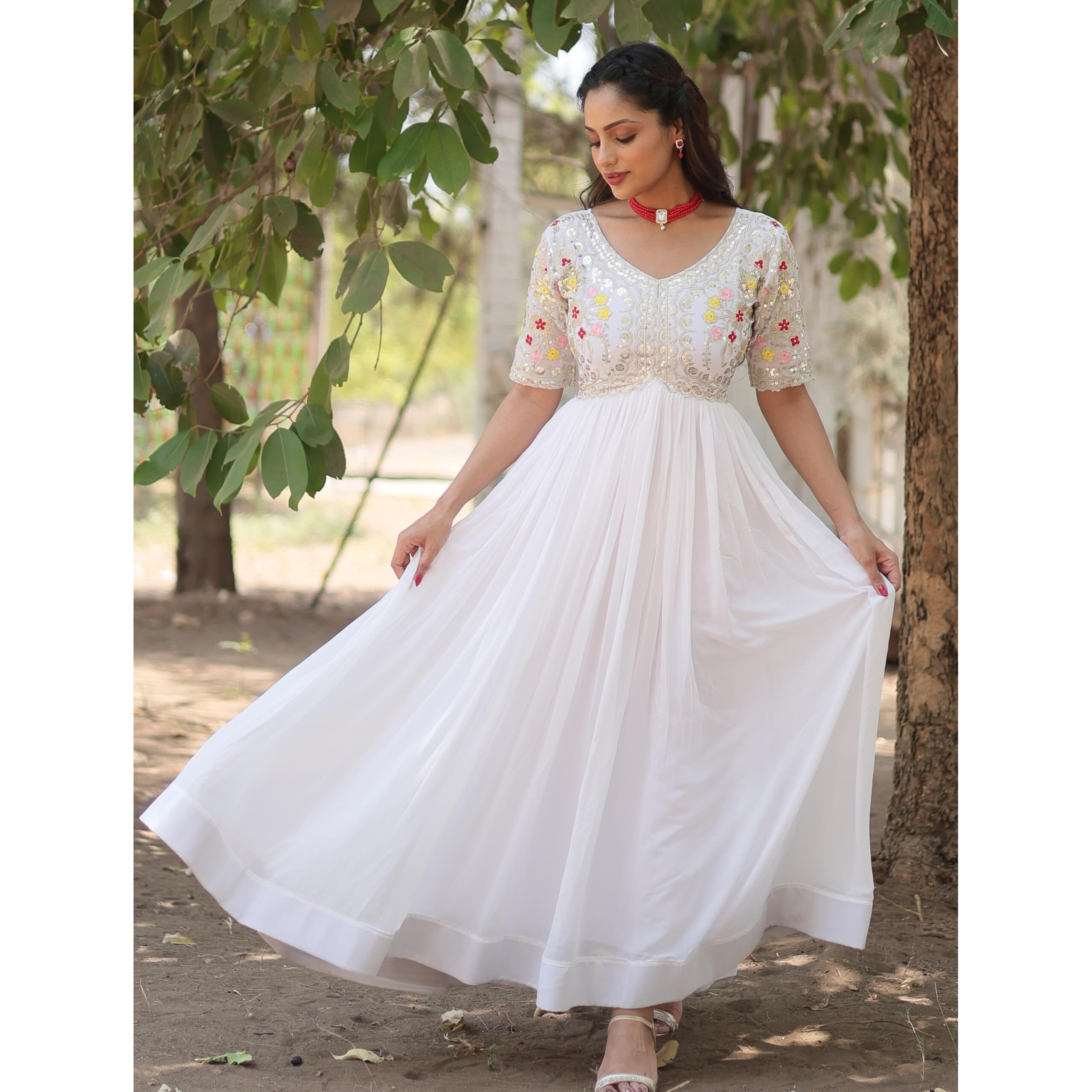 Wedani Georgette Embroidered Zari Sequins-Work Anarkali Kurta Set for Women (in, Alpha, S, Regular, White)