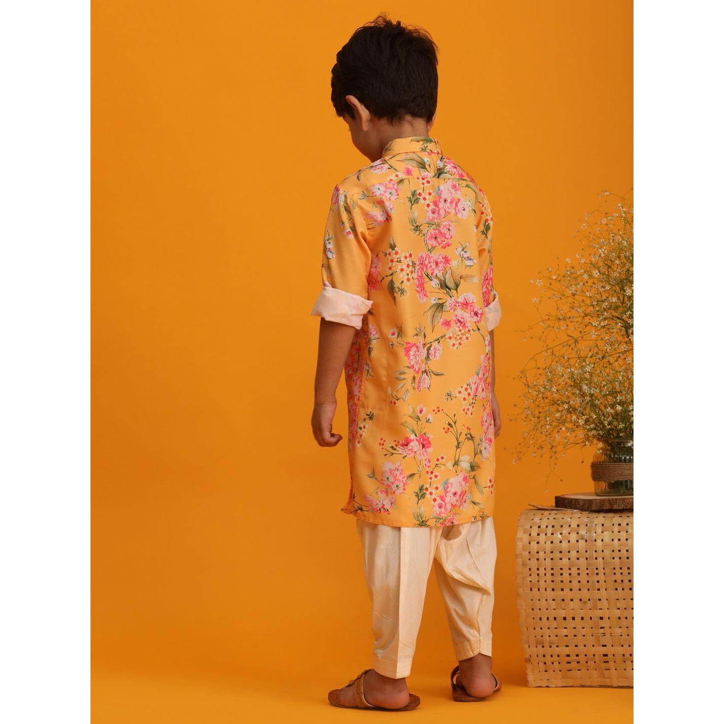 VASTRAMAY Boy's Multicolor Base Yellow Kurta Patiala Set_VASBK179YWnPTYCR_24