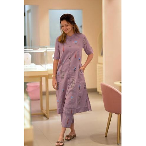 ANNI DESIGNER Women's Rayon Viscose Floral Straight Kurta with Pant (Barkat-CLRS_Purple_X-Large)
