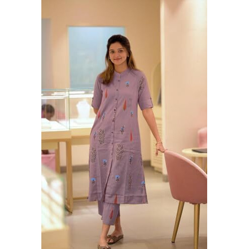 ANNI DESIGNER Women's Rayon Viscose Floral Straight Kurta with Pant (Barkat-CLRS_Purple_X-Large)
