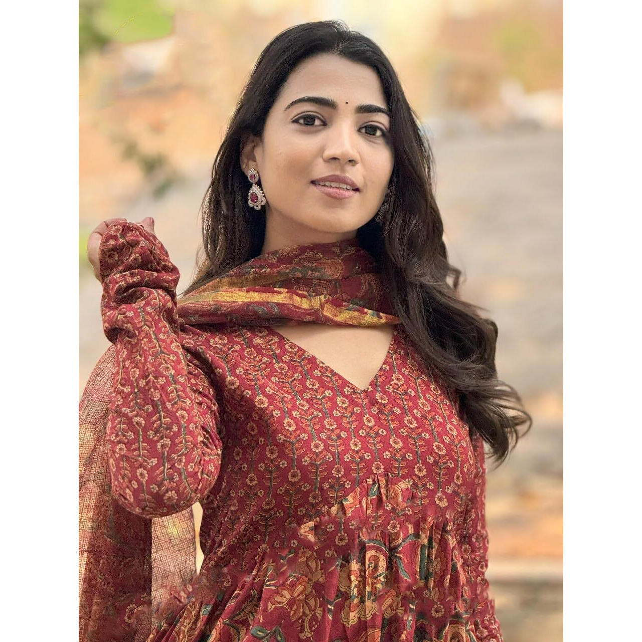 KLOSIA Women Printed Anarkali Kurta and Pant Set with Dupatta (in, Alpha, L, Red)