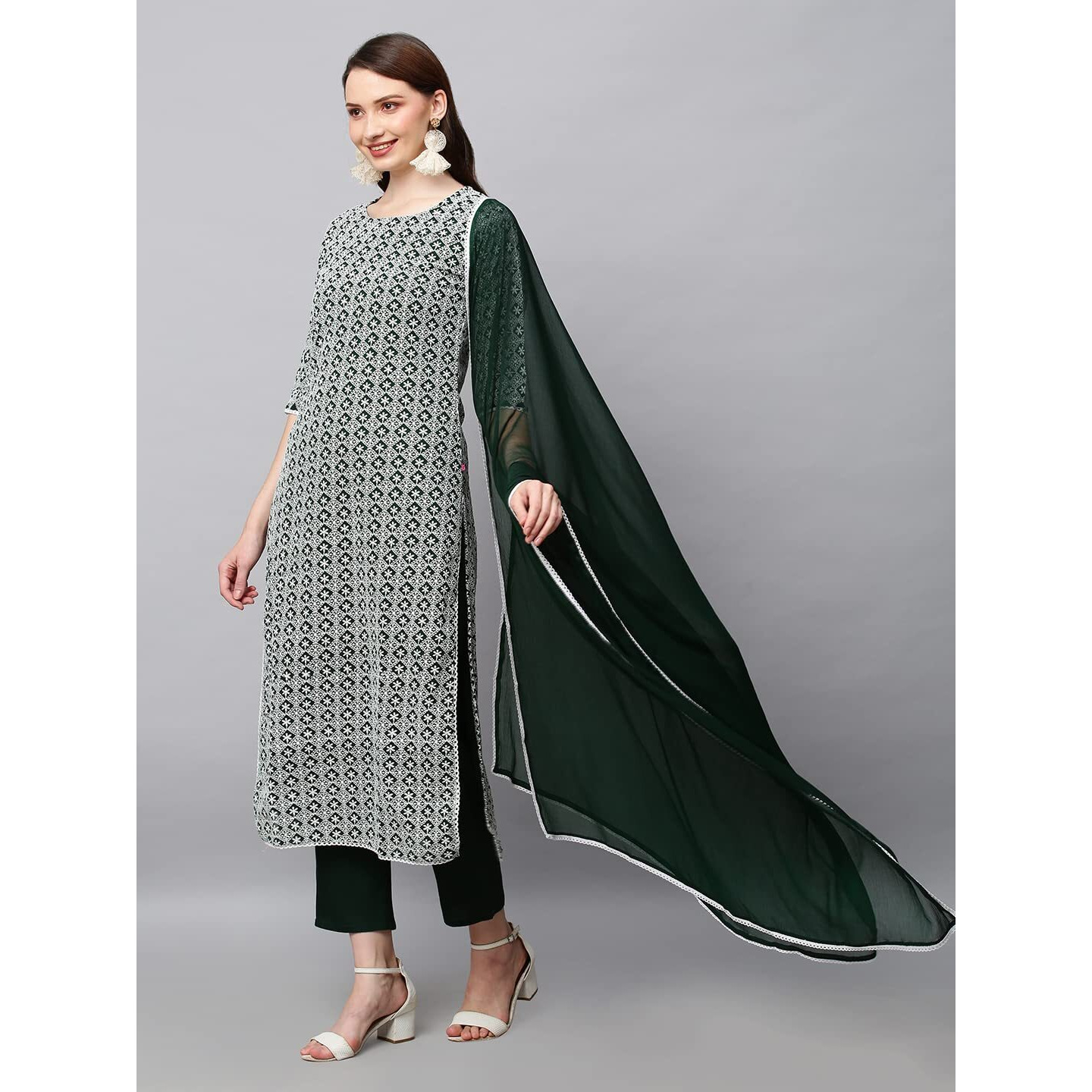 ANNI DESIGNER Women's Cotton Blend Printed Straight Kurta with Pant & Dupatta (KARAGA-Green_M_Green_Medium)