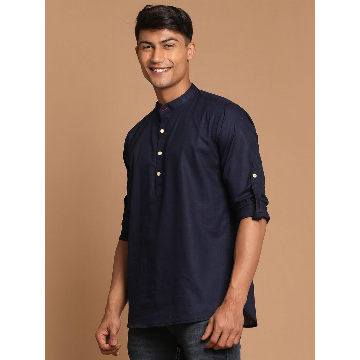 VASTRAMAY Men's Navy Blue Cotton Blend Short Kurta-VASMXK015NB_42