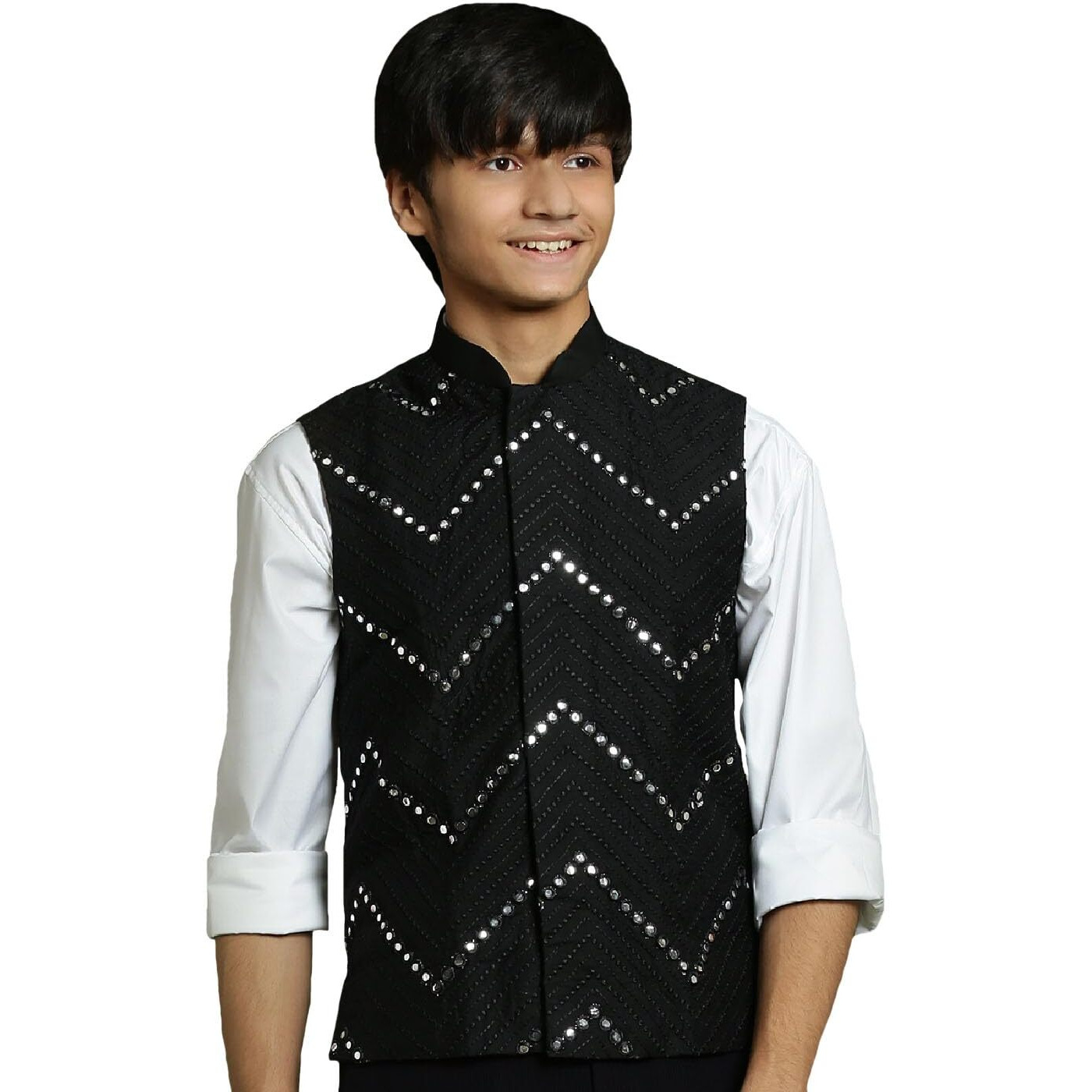 VASTRAMAY YUVA Boys' Black Nehru Jacket_VYUVBJ133BL_36M