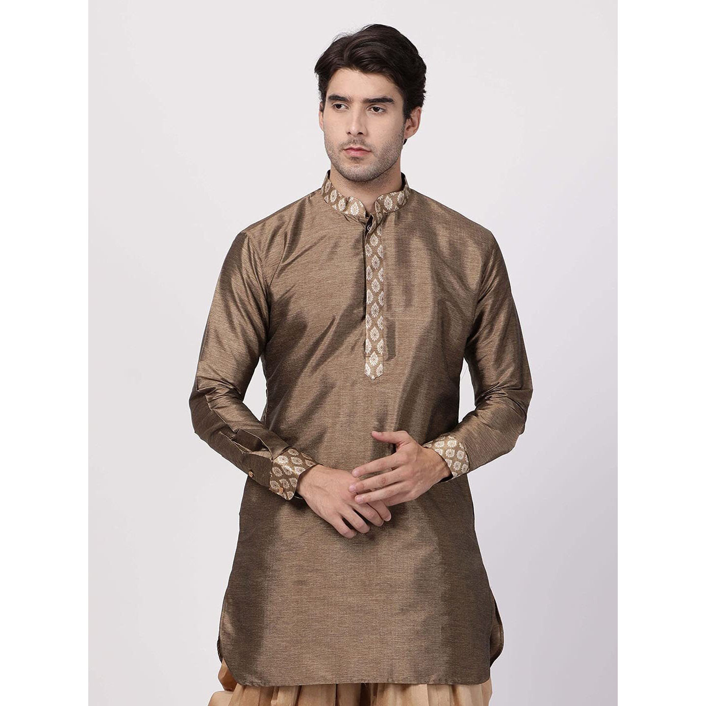 VASTRAMAY Men's Gold Cotton Silk Blend Kurta_VASMUK006GO_40