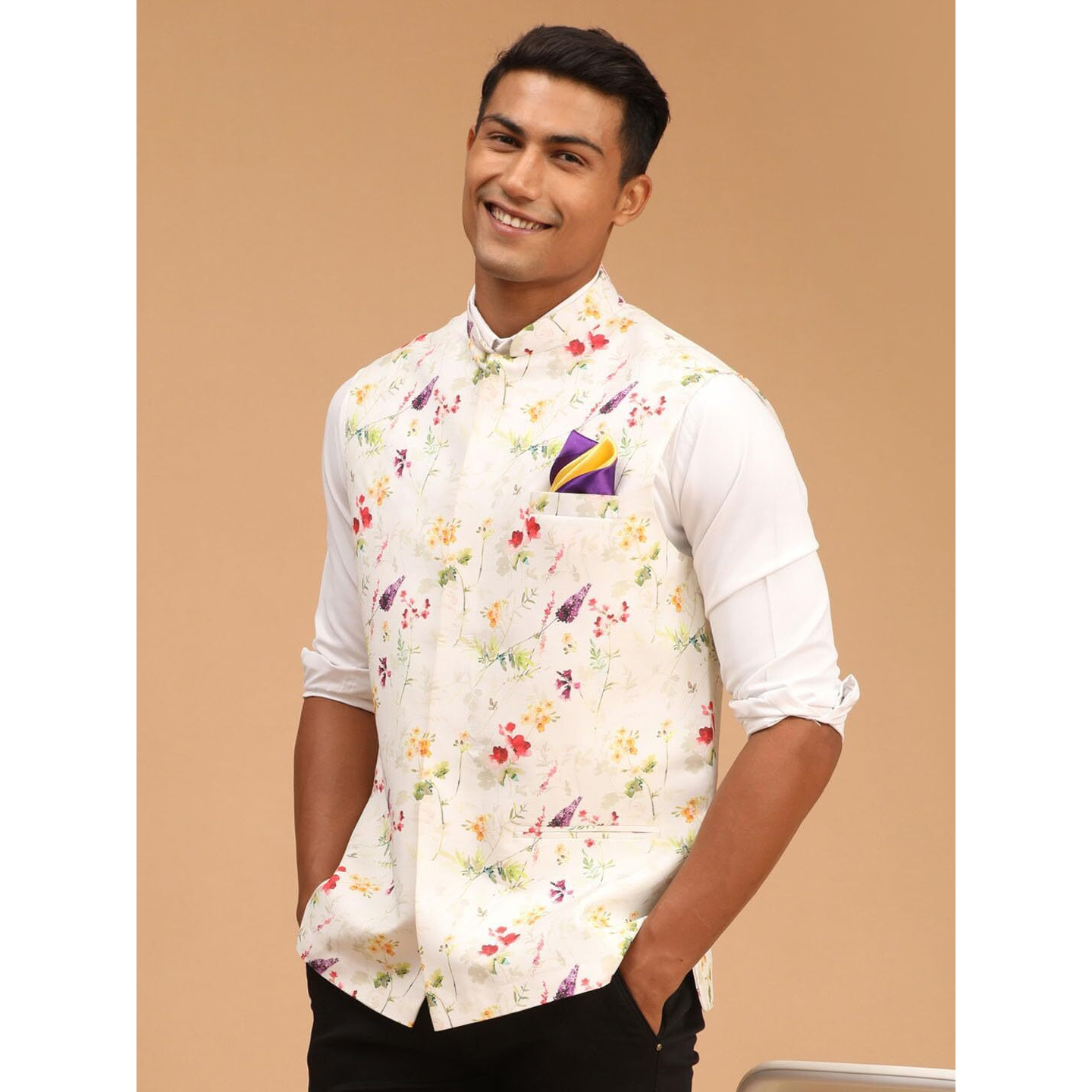 VASTRAMAY Men's Cream Floral Nehru Jacket_VASMJ089CR_40