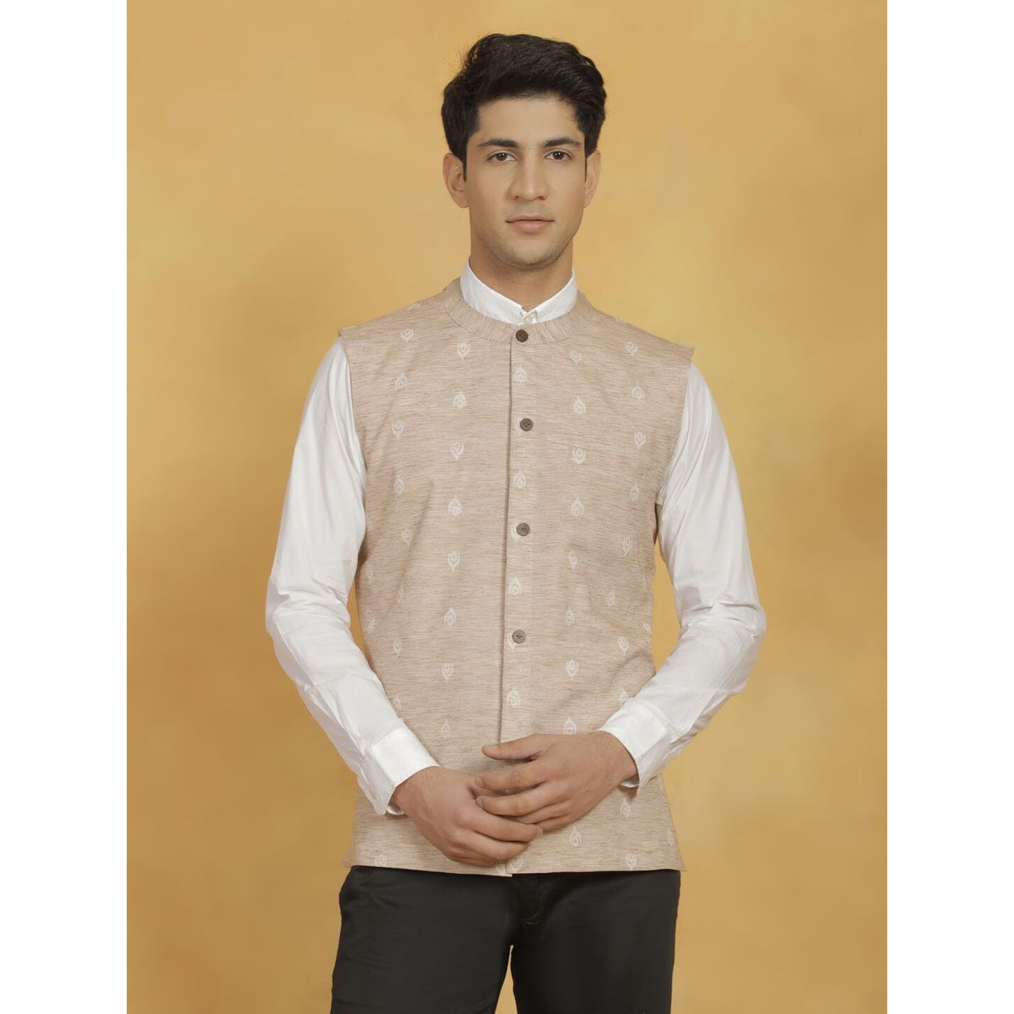 VASTRAMAY Men's Cotton Kurta I Self Design Jacket Regular Nehru Jacket I Fastive Party Wedding Neharu Jackets_VASMJ295BG_40
