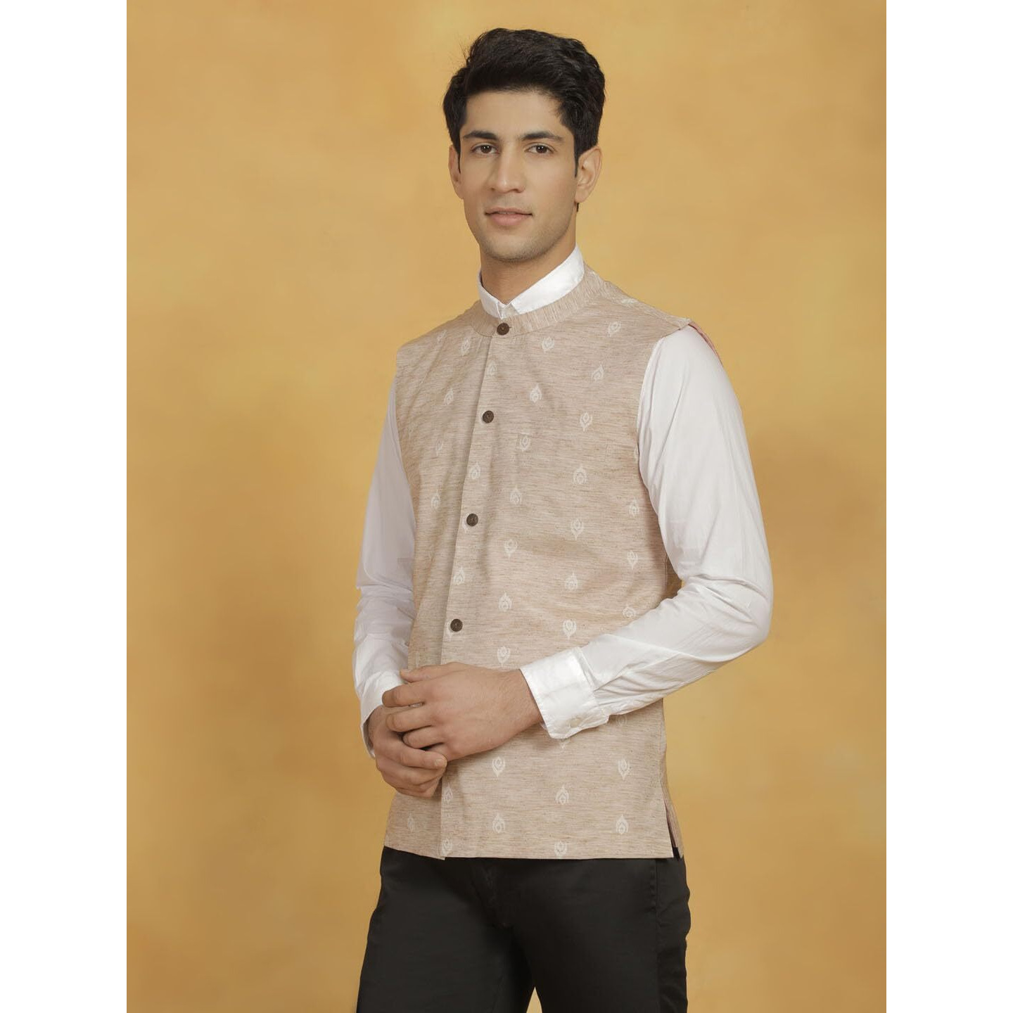 VASTRAMAY Men's Cotton Kurta I Self Design Jacket Regular Nehru Jacket I Fastive Party Wedding Neharu Jackets_VASMJ295BG_40