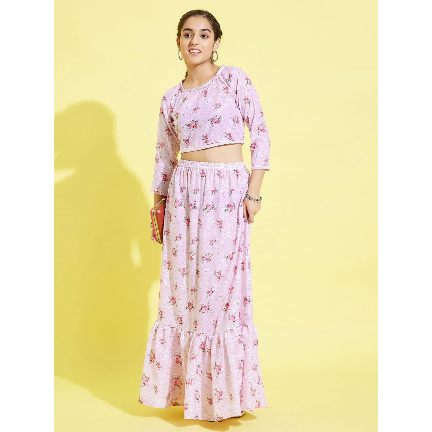 VASTRAMAY YUVA Girls' Multicolor-Base-Pink Crop Top and Lehenga Skirt Set_VYUVGLC107_36