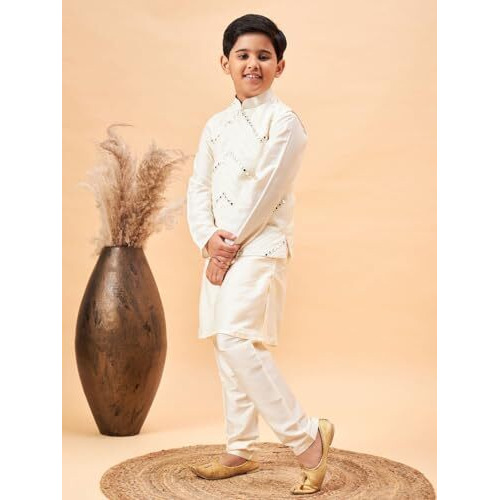 VASTRAMAY Boys' Cream Jacket, Kurta and Pyjama Set_VASBJ133CRnBK091CRnVPCR_28