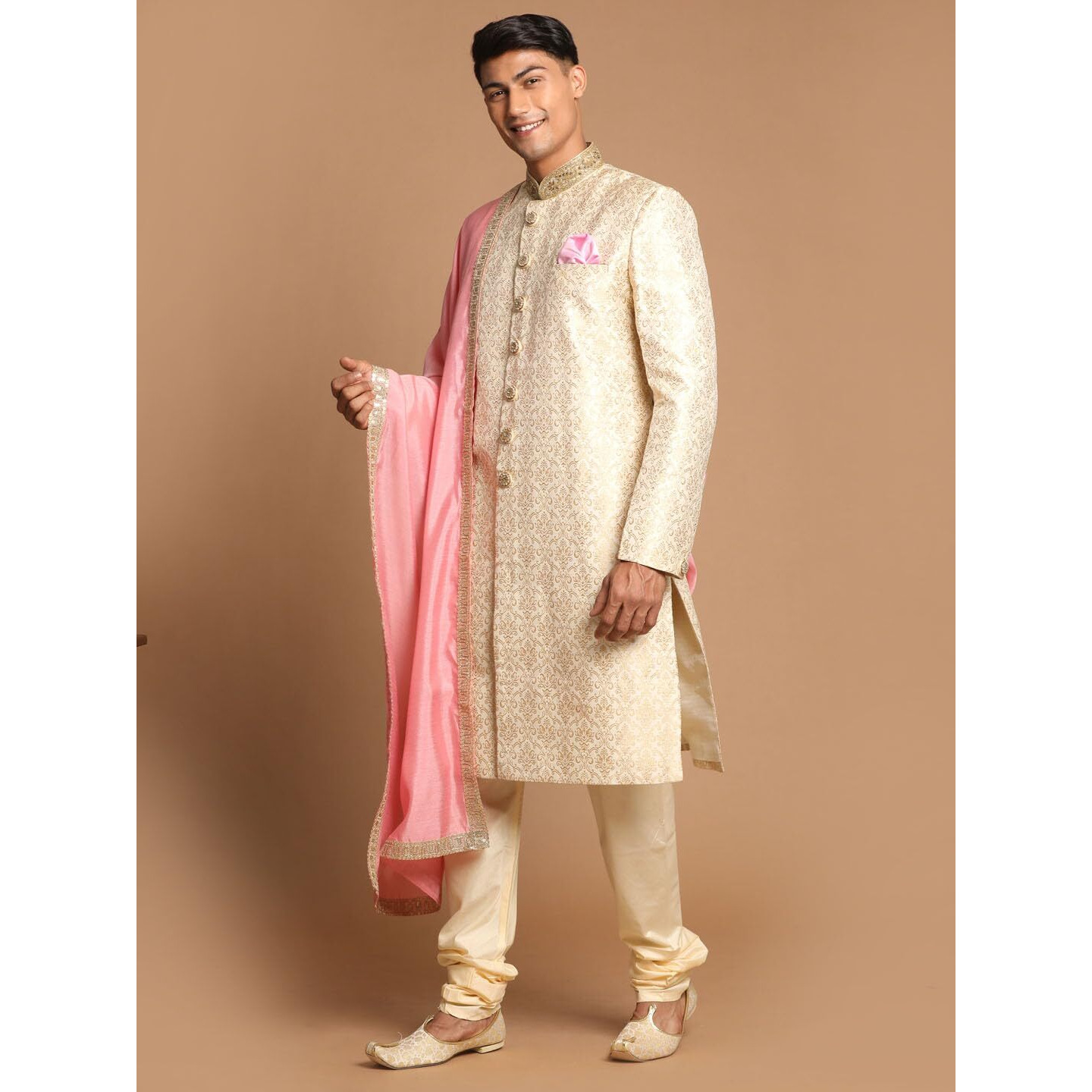 VASTRAMAY Men's Beige And Gold Silk Blend Sherwani Set_VASMSW127BGnMVPGOnD001PN_40