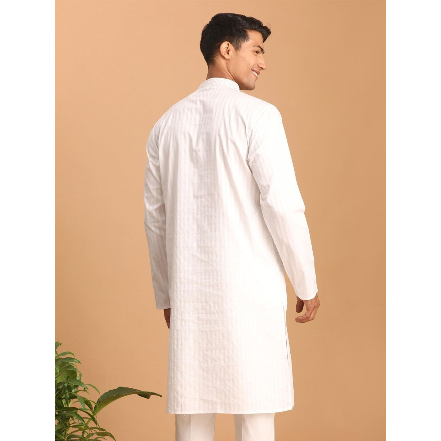 VASTRAMAY Men's White Cotton Blend Kurta || Embroidered Placket Cotton Kurta for Men || Elegant for Holi & EID Celebration_VASMK194WH_42