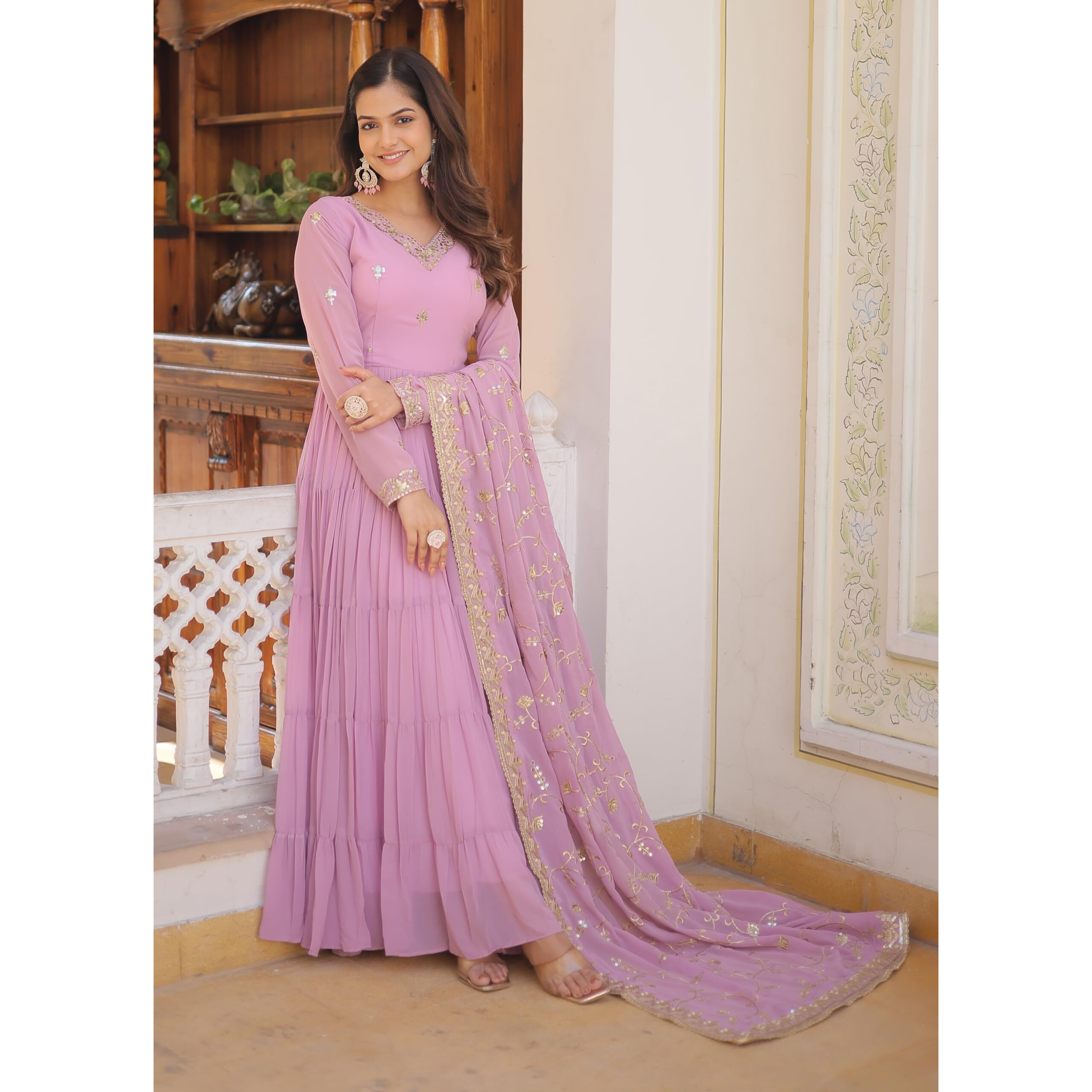 Wedani Georgette Embroidered Work Anarkali Kurta Set for Womens (in, Alpha, S, Regular, Purple)