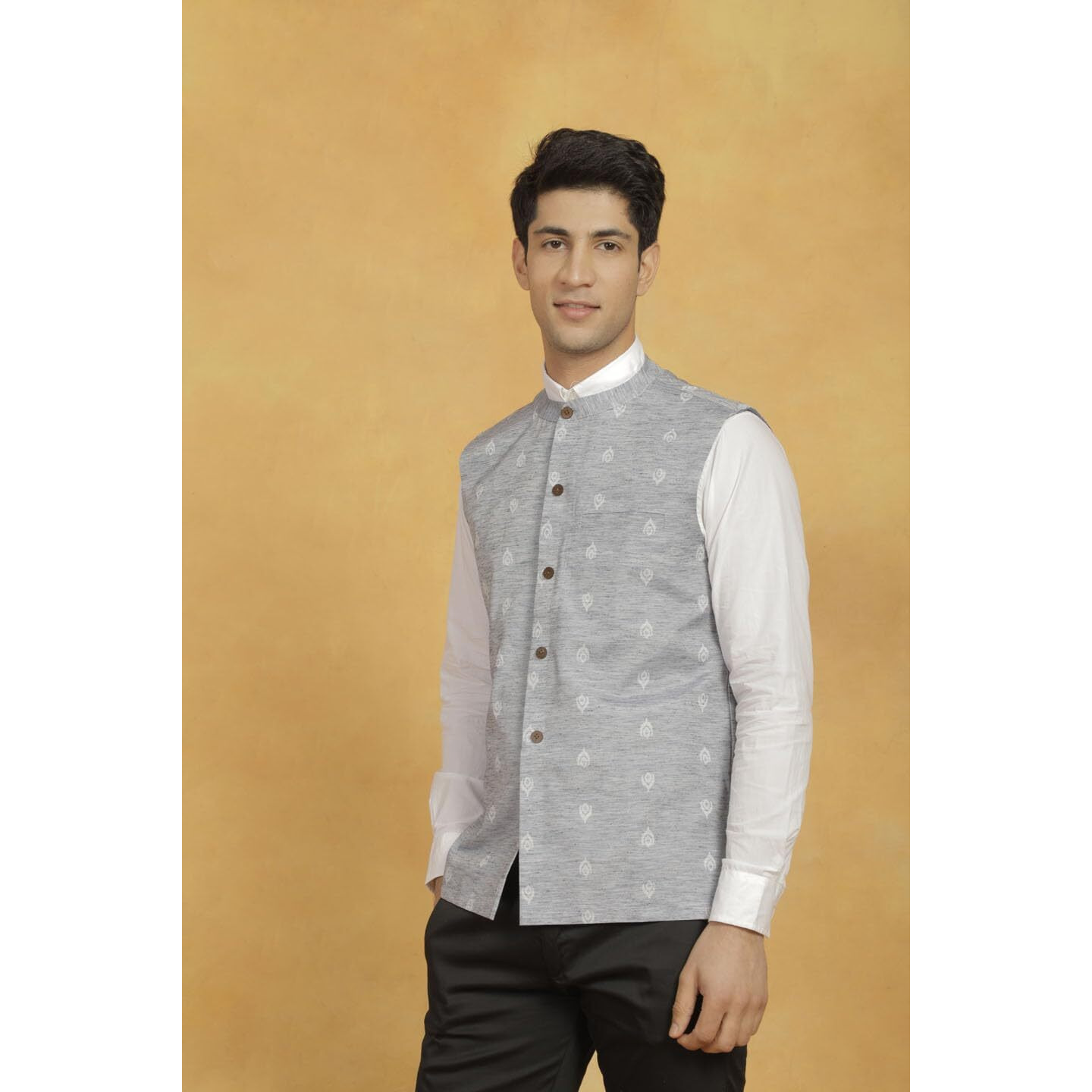 VASTRAMAY Men's Cotton Kurta I Self Design Jacket Regular Nehru Jacket I Fastive Party Wedding Neharu Jackets_VASMJ295GY_38